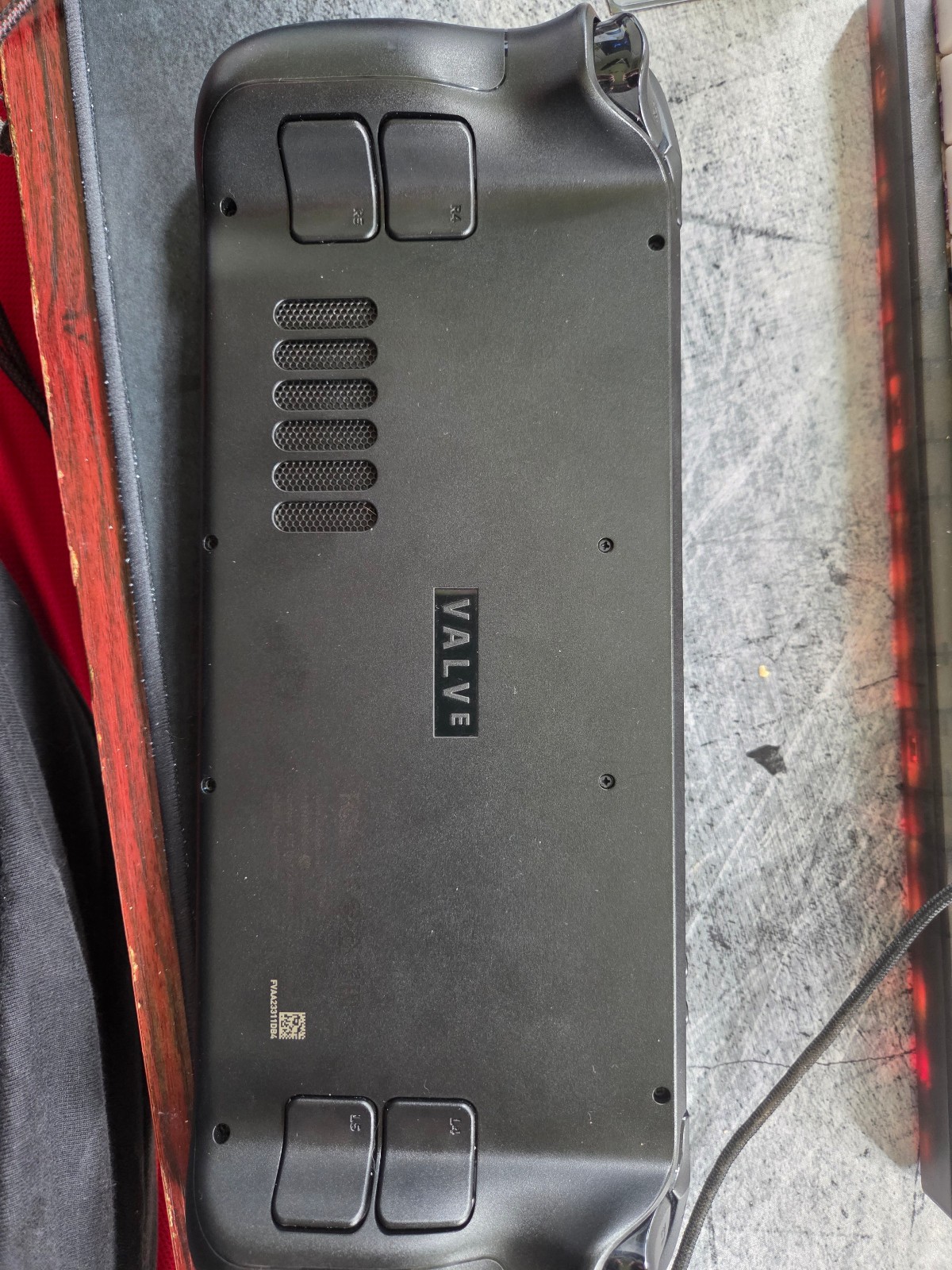 Valve Steam Deck LCD 512GB + 256GB SD card and Original Case. NO CHARGER.