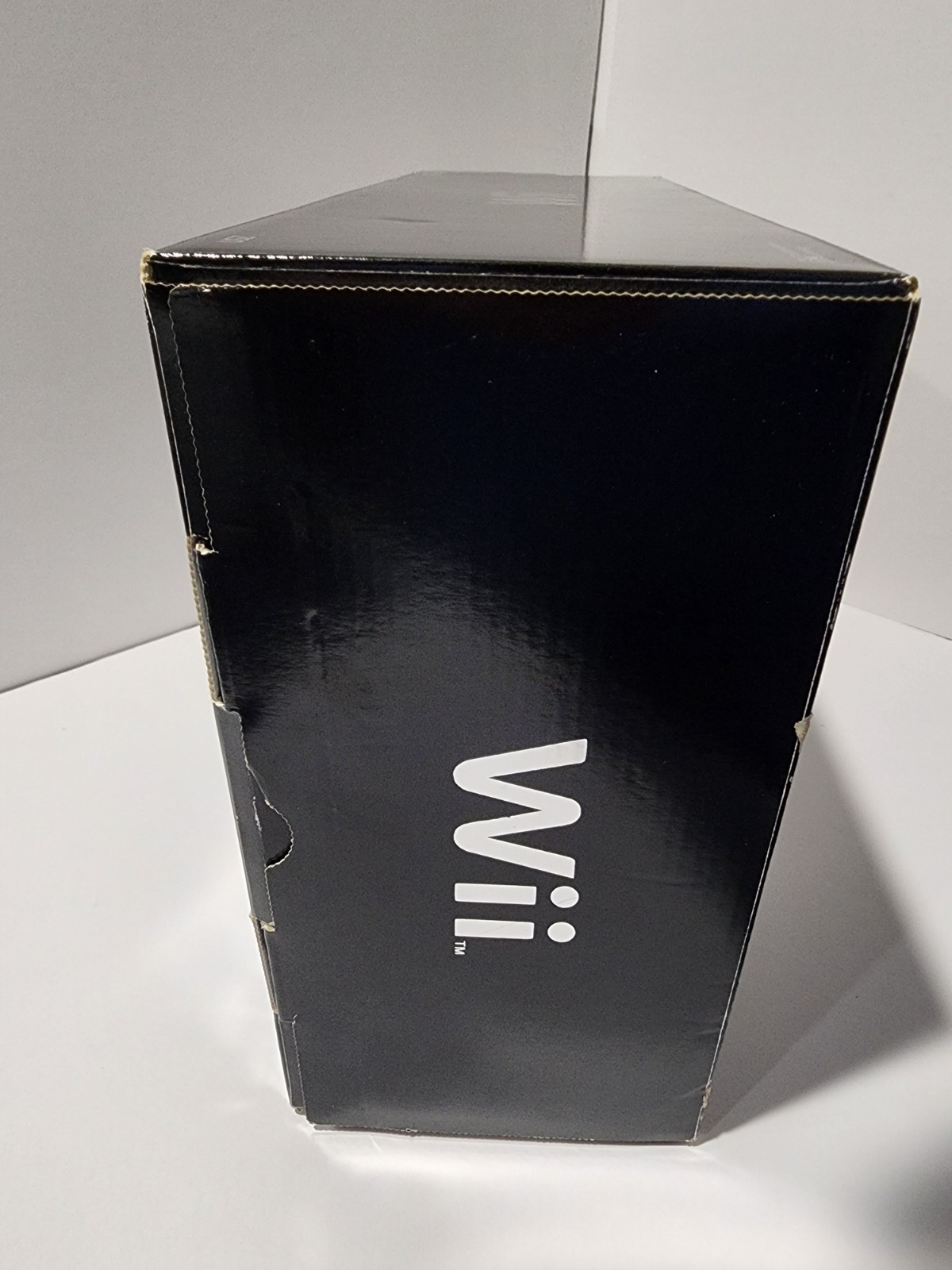 Nintendo Wii Black Console CIB Bundle with Wii Sports & Resort Tested Plus Games