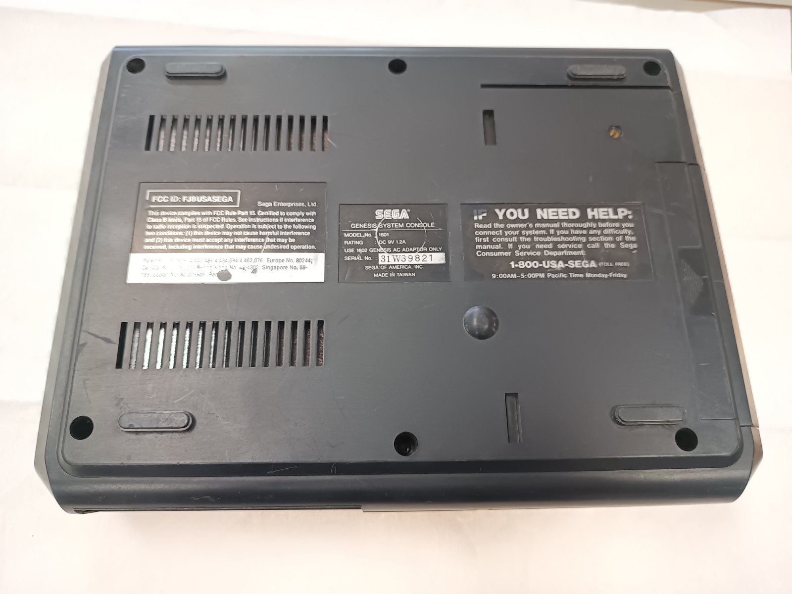 Sega Genesis 16-Bit Model 1601 Console Only – Tested Working System Only