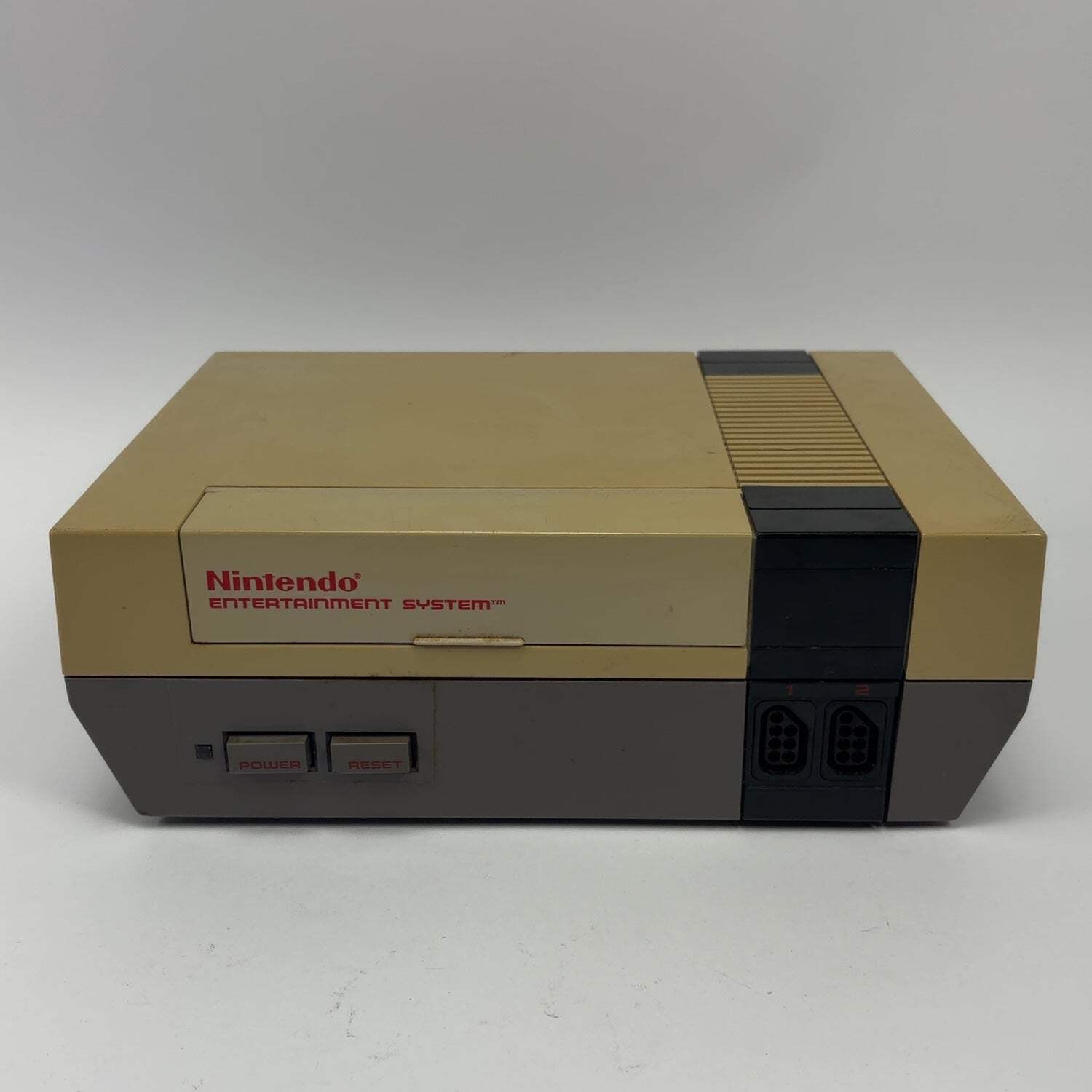 Nintendo Entertainment System NES Console Gaming System NES-001 Gray READ