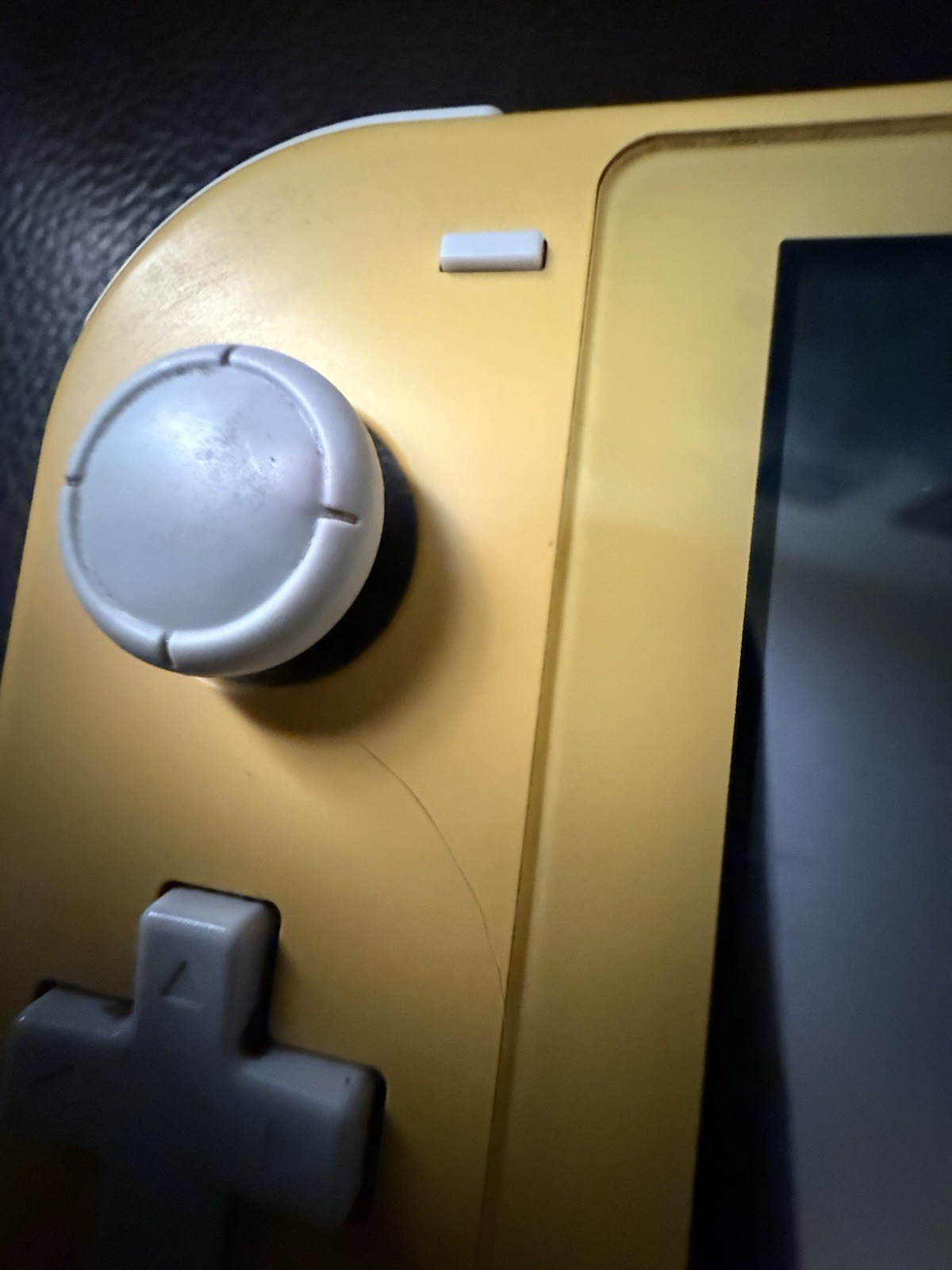 pre-owned nintendo switch lite 32gb. CONSOLE ONLY. 🚨PLEASE READ DESCRIPTION🚨