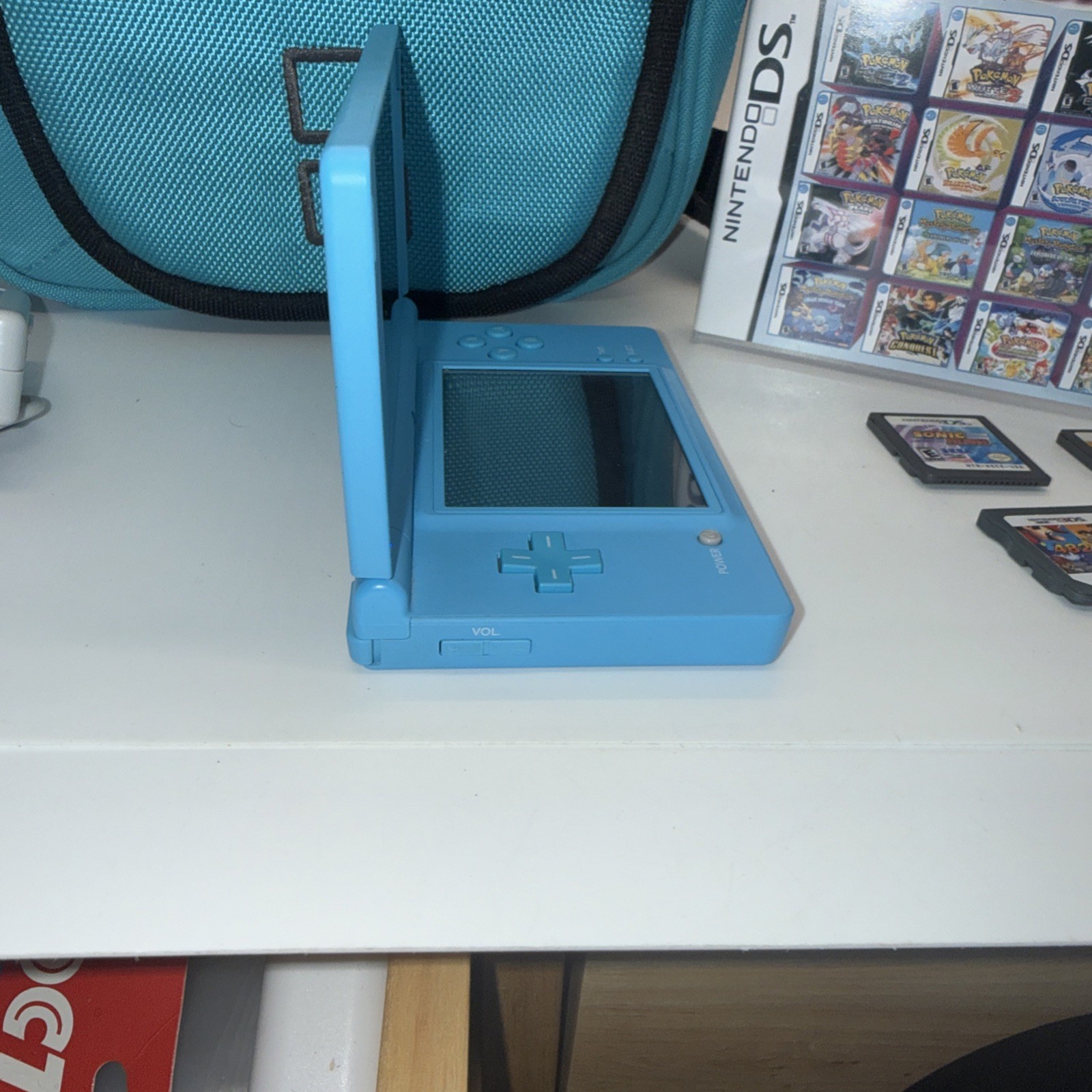 Nintendo Dsi Teal Light Blue Case Charger 4 Games Pokemon Album 23 In 1