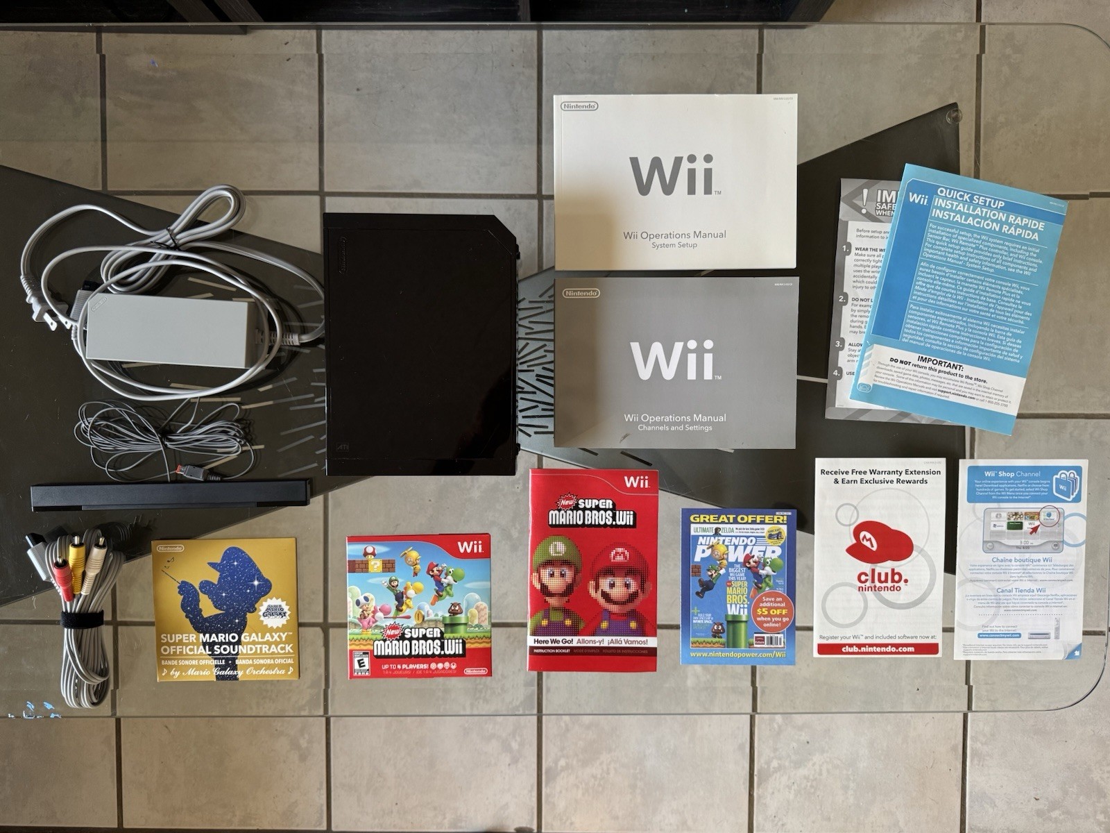 Nintendo Wii Black RVL-101 Console Bundle New Super Mario Bros Galaxy CD