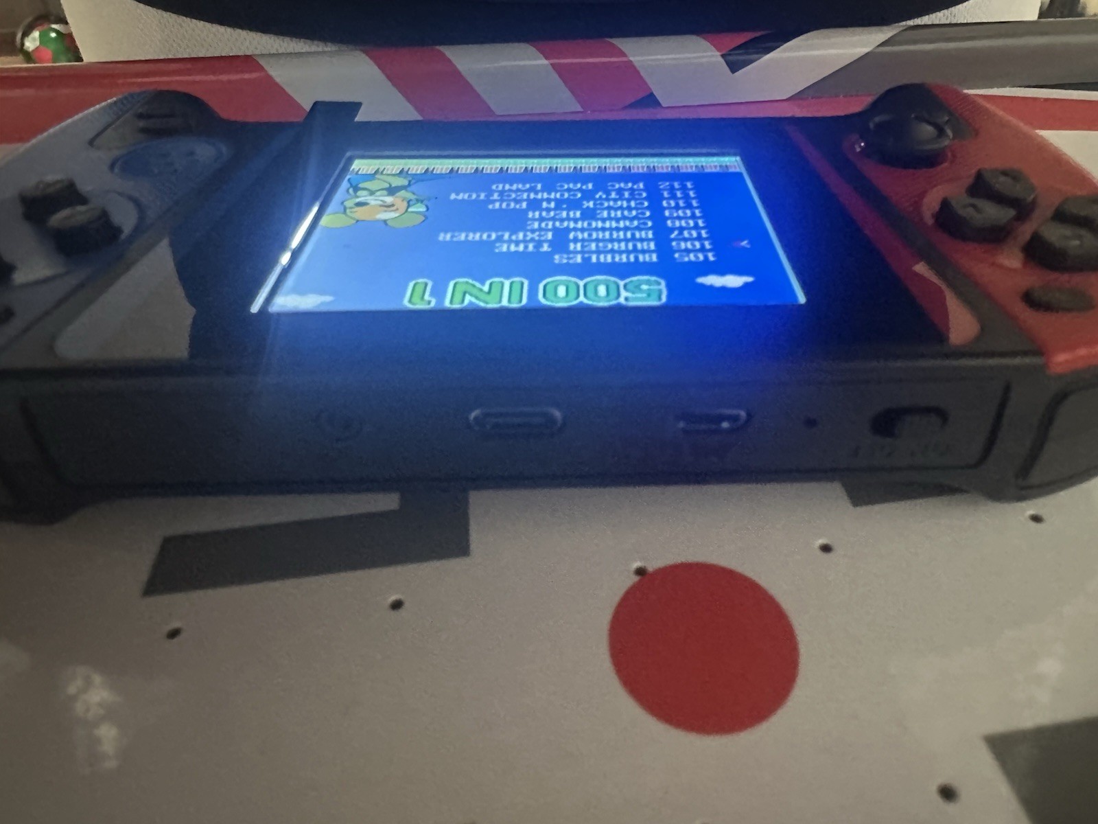 Q21 Handheld Game Console 3.5″ Screen 500 Games TV Connect Red Blue Black