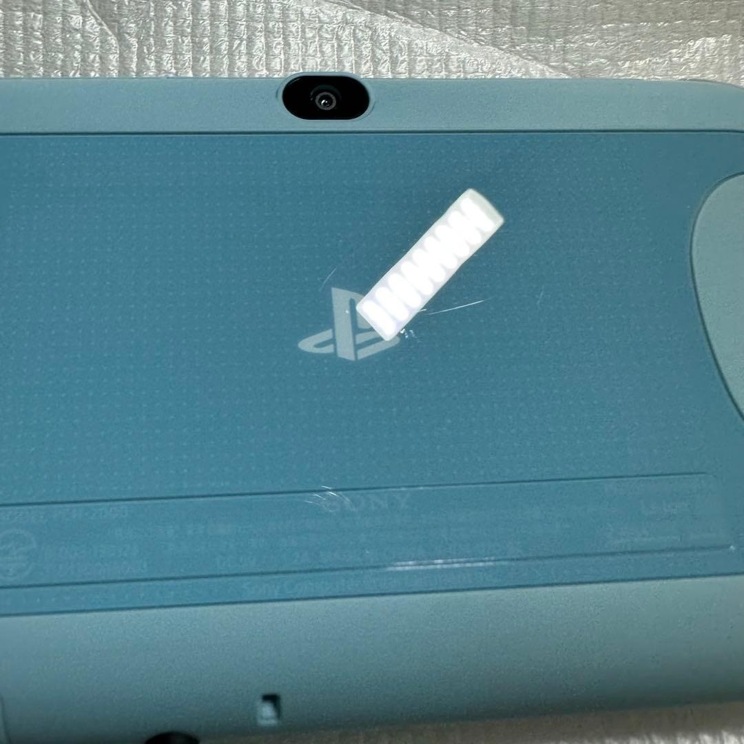 PS Vita 2000 Value Pack Light Blue White Complete Excellent Japan 6650