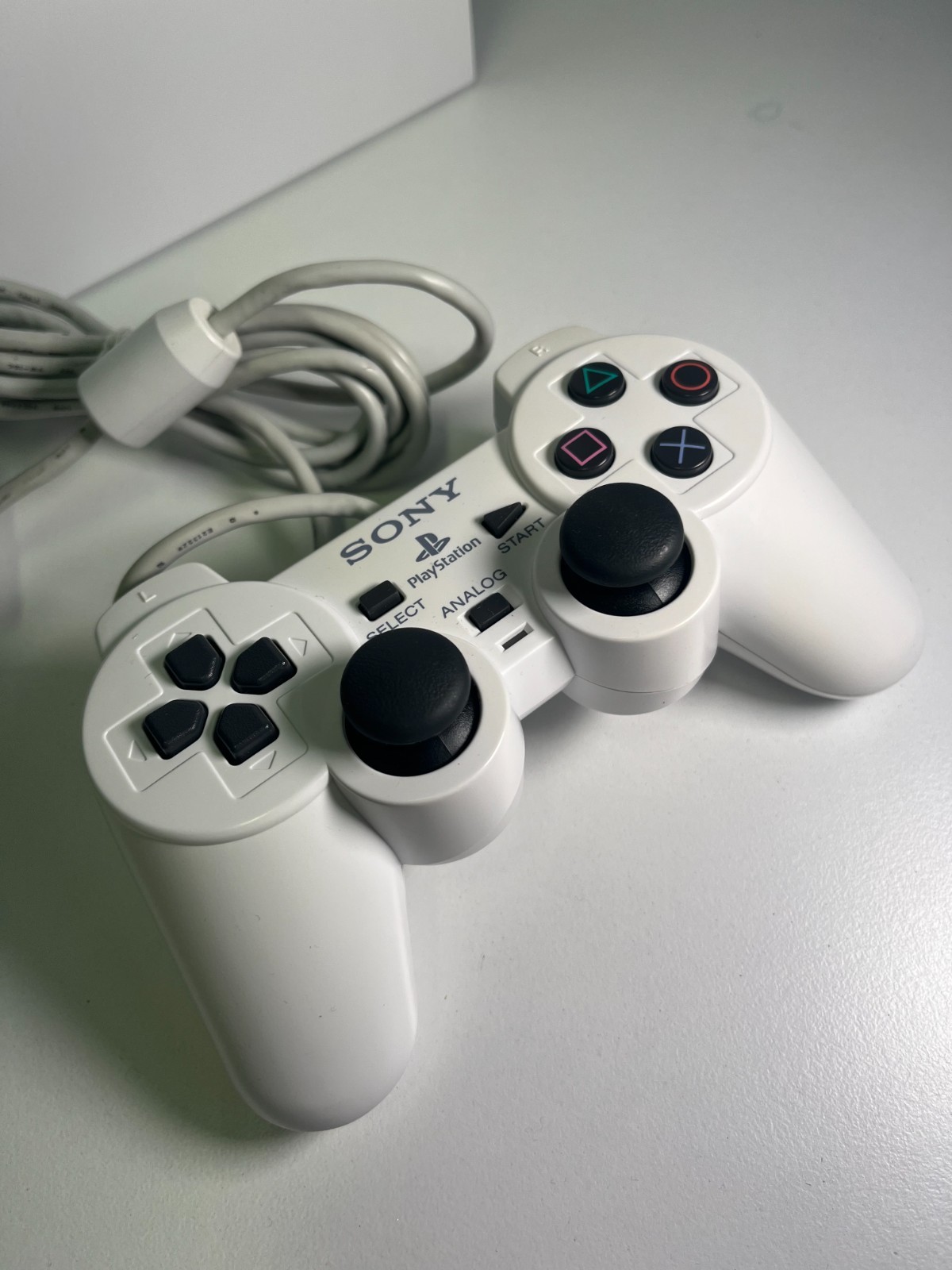 PLAYSTATION 2 RACING PACK LIMITED CERAMIC WHITE SCPH 55000 GT JAPAN 2004 CONSOLE