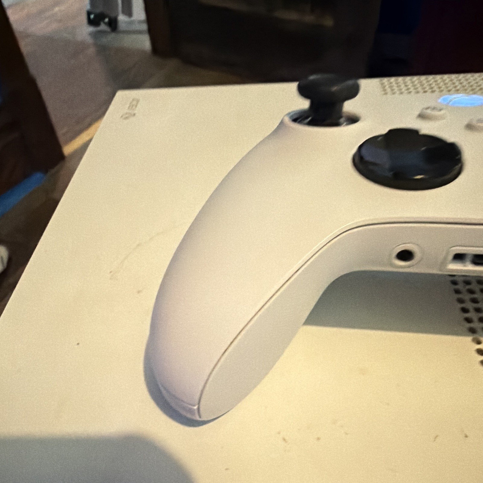 Microsoft Xbox One S 1TB 4K UHD Blu-Ray Compatible Home Console, White