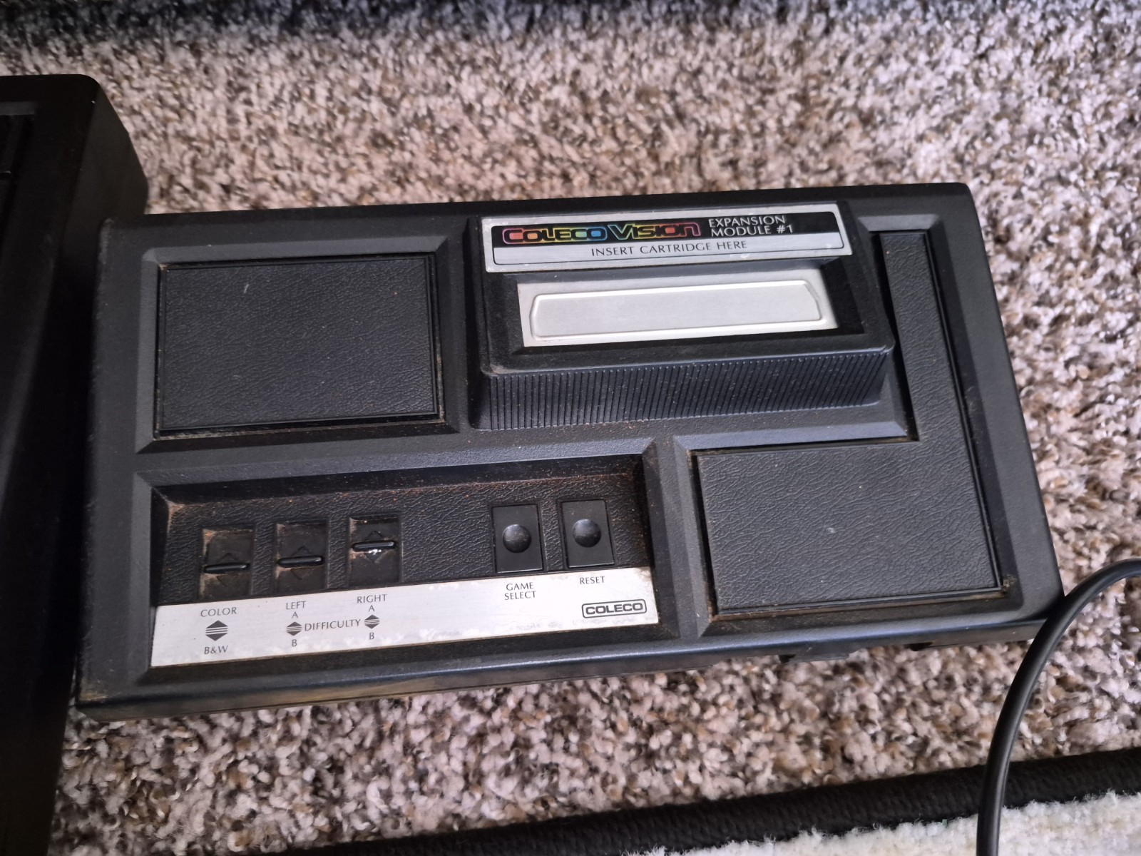 Colecovision Console Bundle Lot Controllers Cords Works Loads Games READ ALL