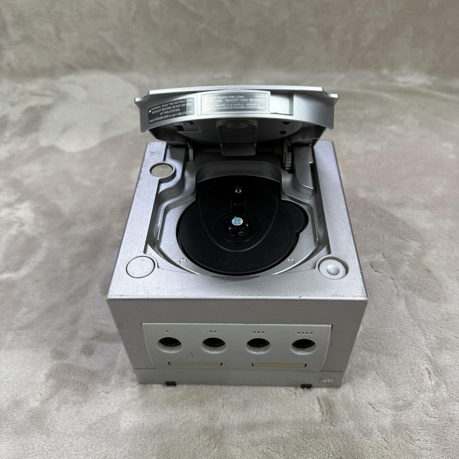 Nintendo GameCube DOL-001 (USA) NTSC-U/C Silver Console NO VIDEO OUTPUT