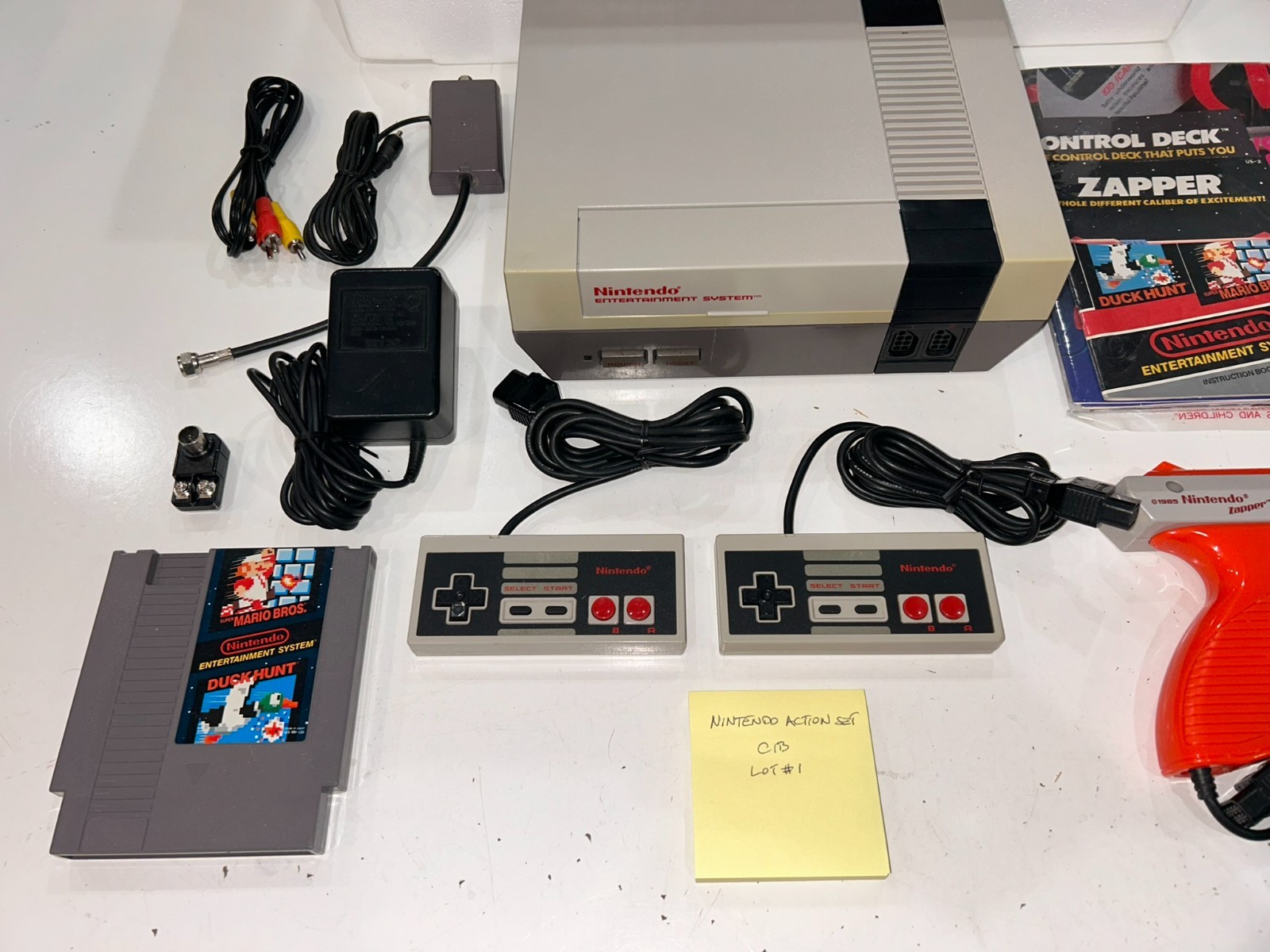 Nintendo NES Action Set Console System Complete in Box (CIB) w Zapper Tested #1