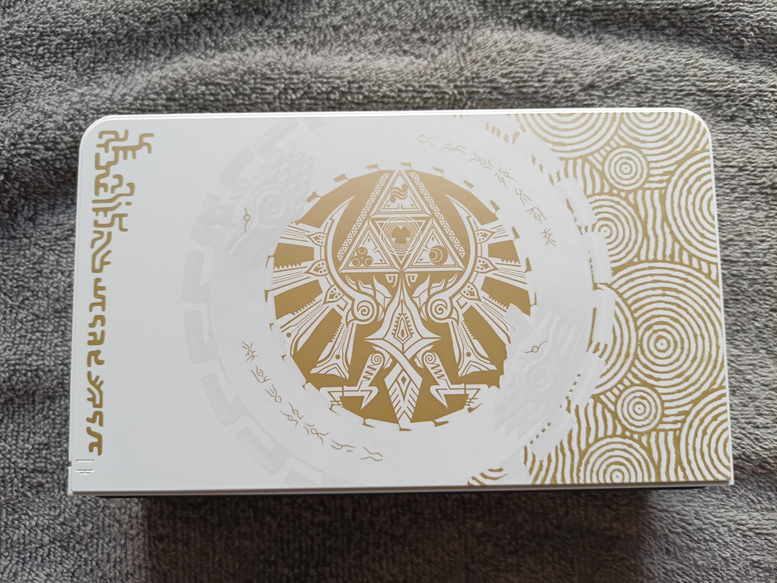 Nintendo Switch OLED Model 64GB The Legend of Zelda Tears of the Kingdom Edition