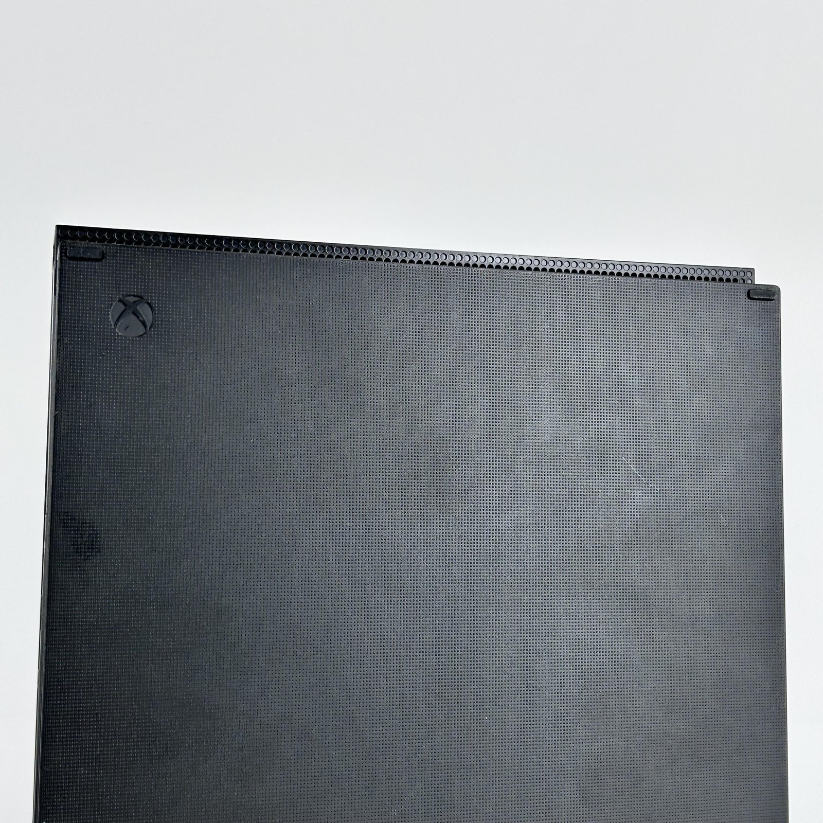 Microsoft Xbox One X Console Black 1TB w/ HDMI/Power Cord – Good w/ Smoke Odor