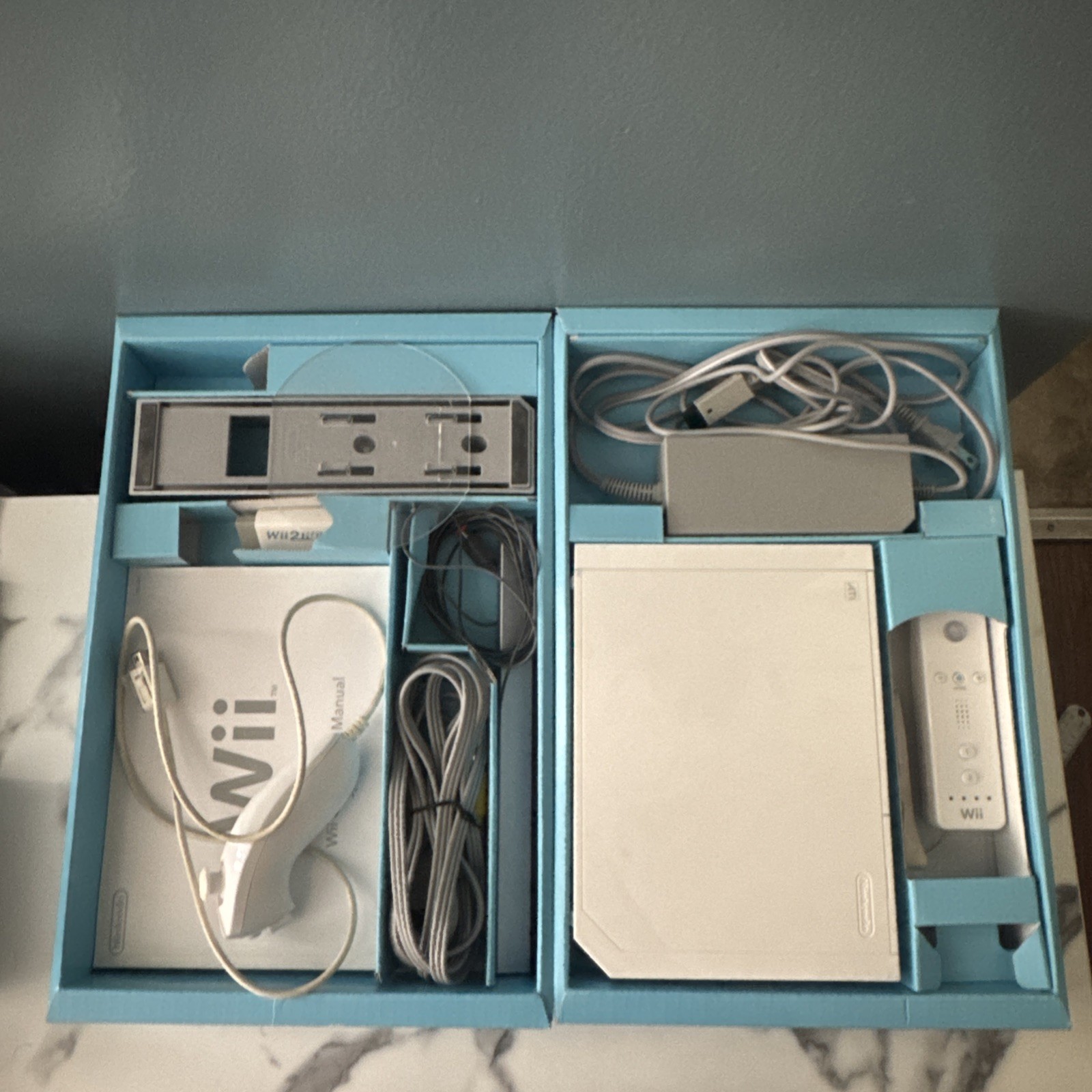 White Nintendo Wii Console Bundle Complete Tested & Working. *No Game included*