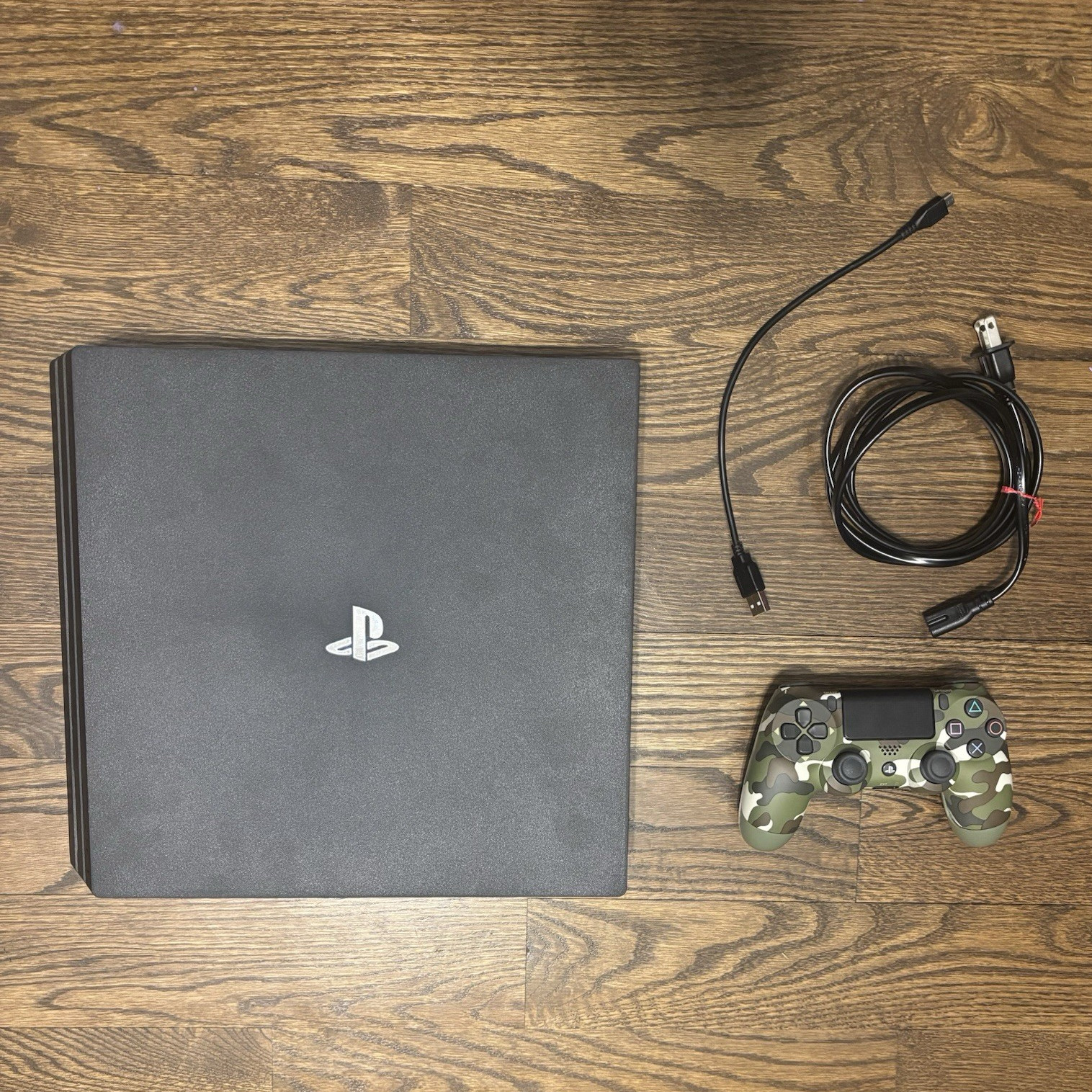 Sony PlayStation 4 Pro 1TB Black Console 4K Wi-Fi Camo DualShock 4 Cables