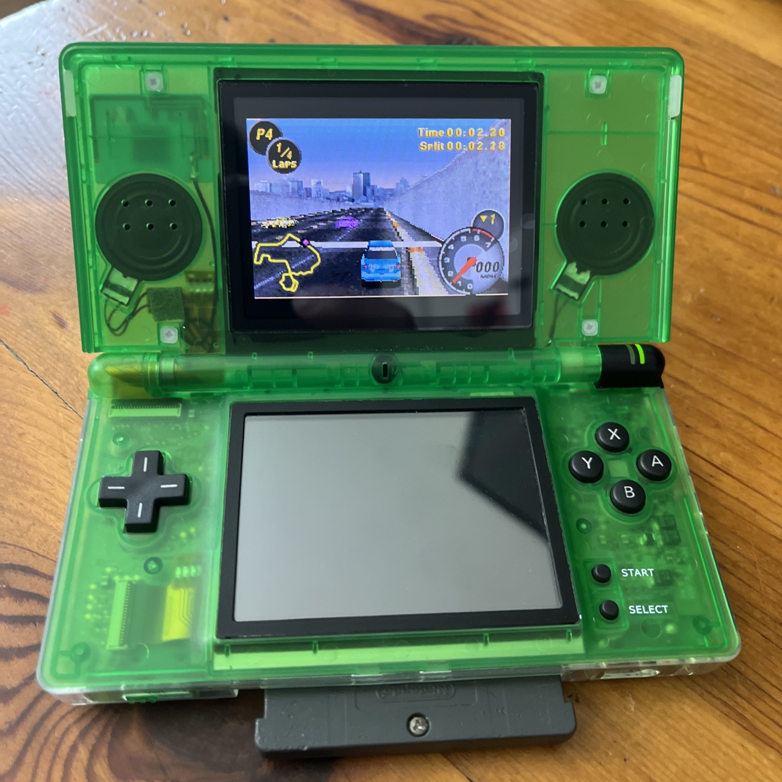 Nintendo DS Lite Bundle + 500 Mult-cartridge (US Version)
