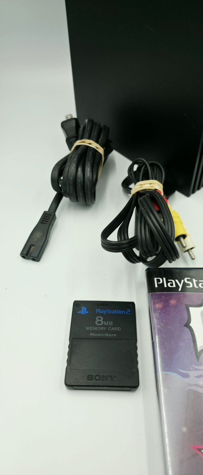 Sony PS2 Fat Console SCPH-39001 PlayStation Bundle + Controller + 2 Games – Test