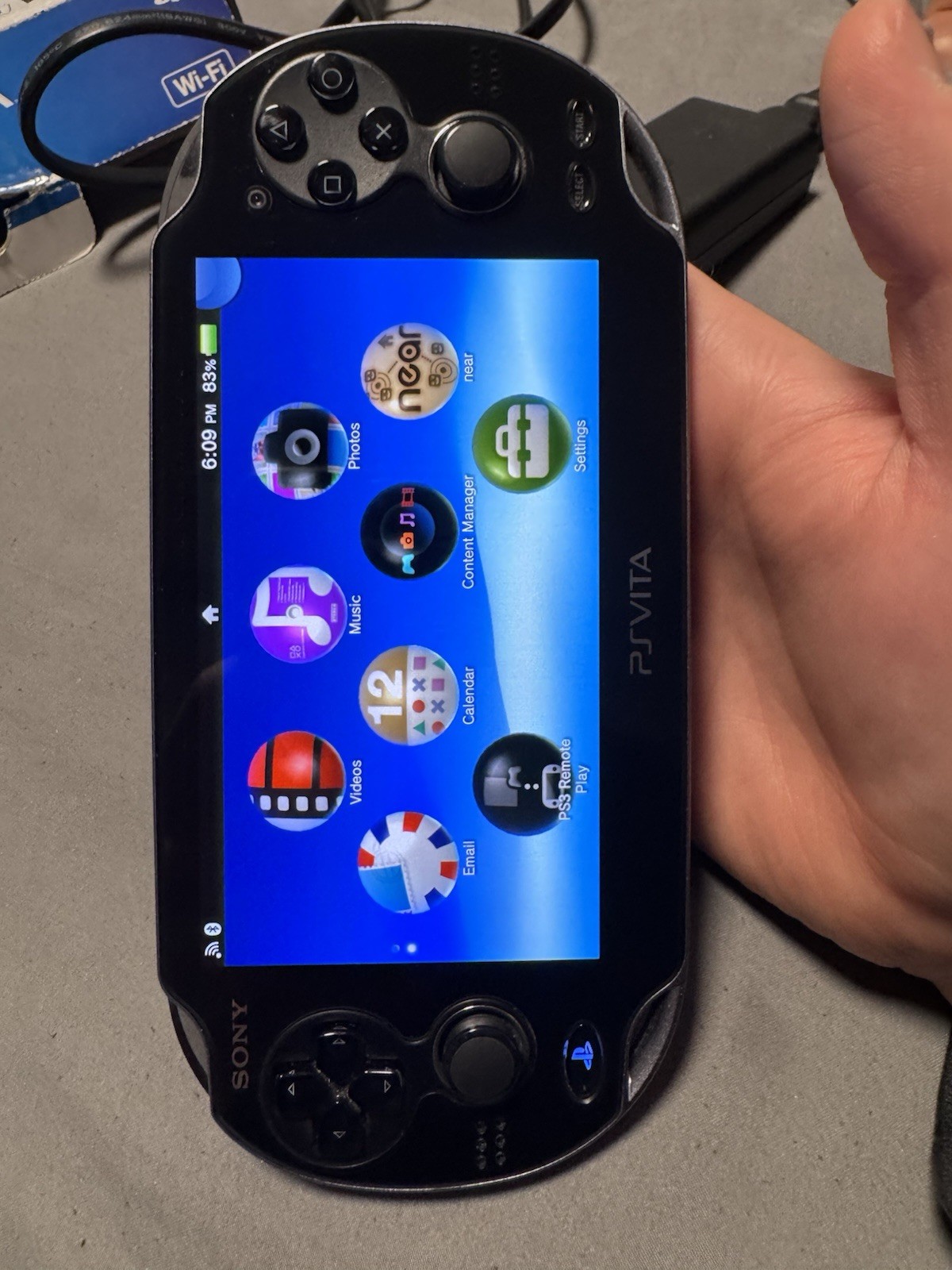 Sony PlayStation Vita PCH-1001 Black Handheld System
