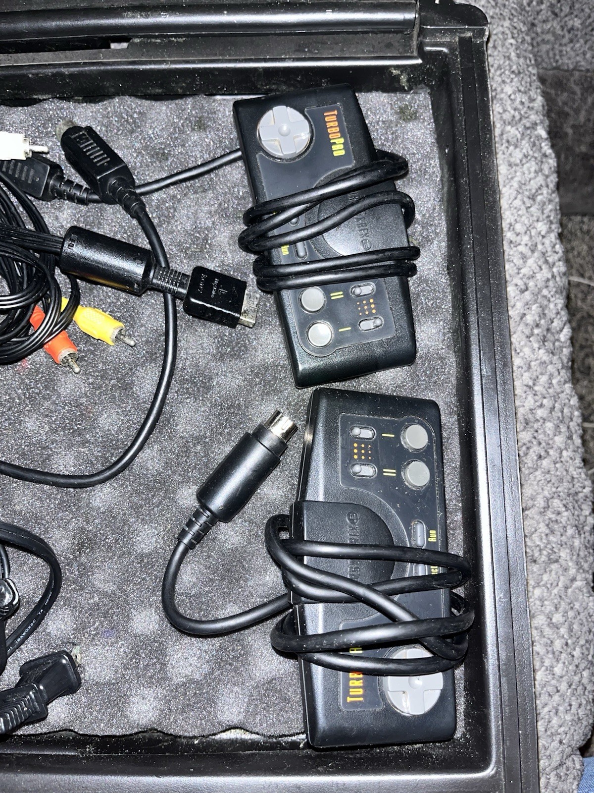 TurboGrafx-16 System Black Console System Bundle Lot Turbo Tap Controllers Case