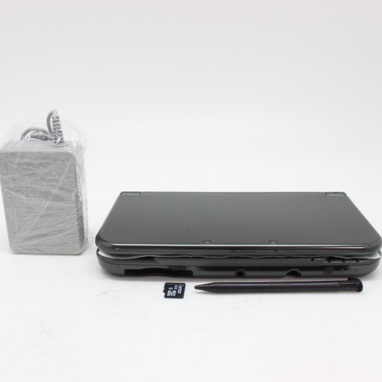 [ NEAR MINT ] NINTENDO NEW 3DS XL Metallic Black Game Console From Japan 4084