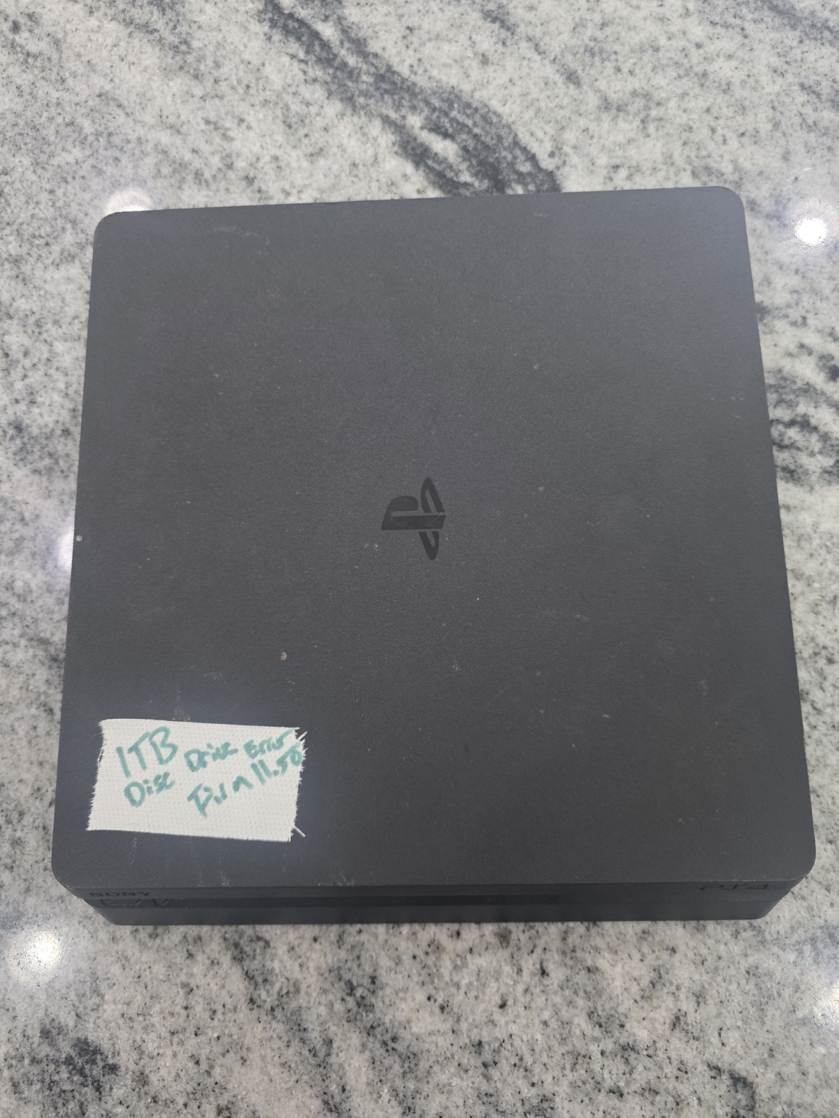 Sony PlayStation 4 Slim PS4 1TB Black Console Low Firmware 11.5 READ