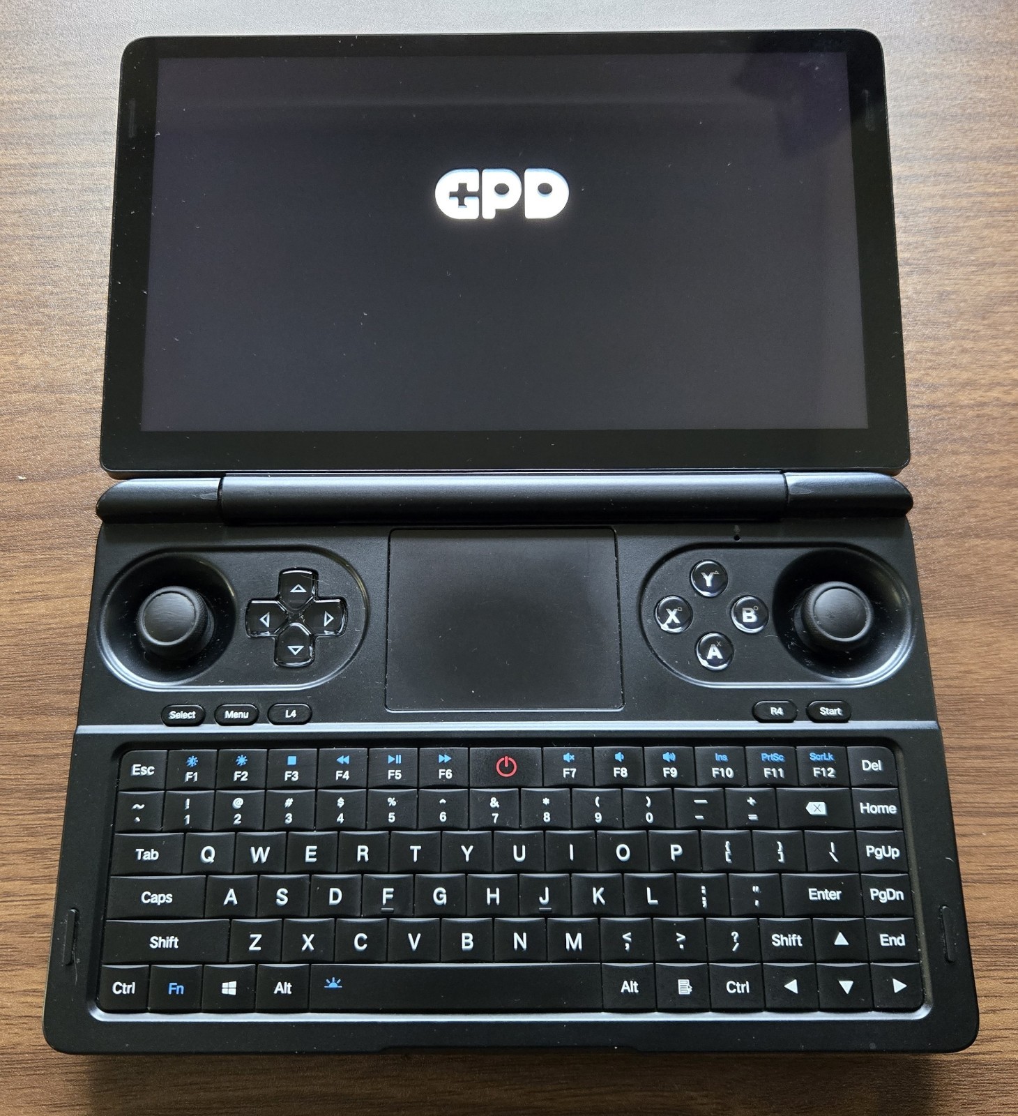 GPD WIN Mini 2025 AI9 HX370 32GB RAM 2TB SSD PC Gaming Handheld Console [USED]