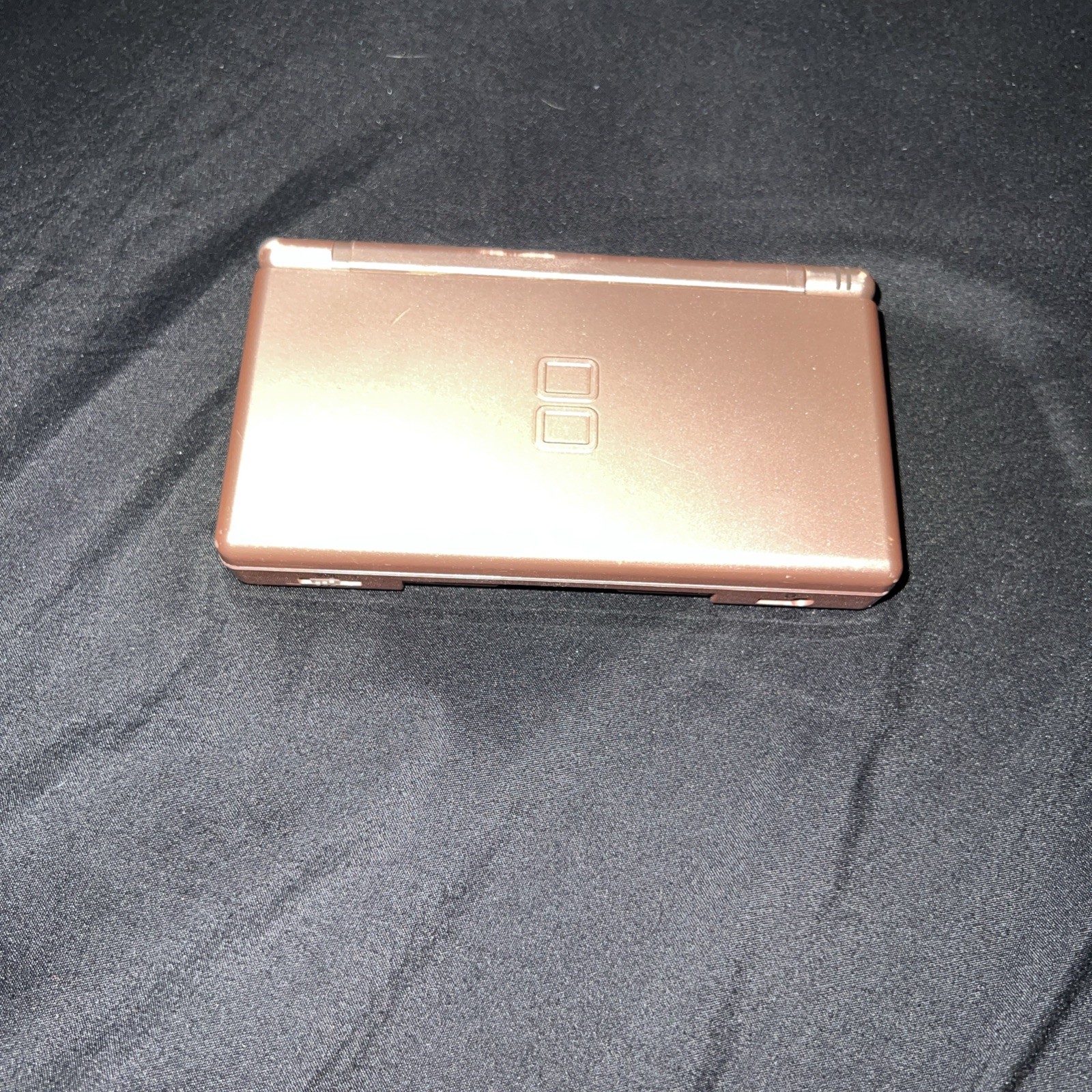 Nintendo DS Lite Video Game Console – Metallic Rose