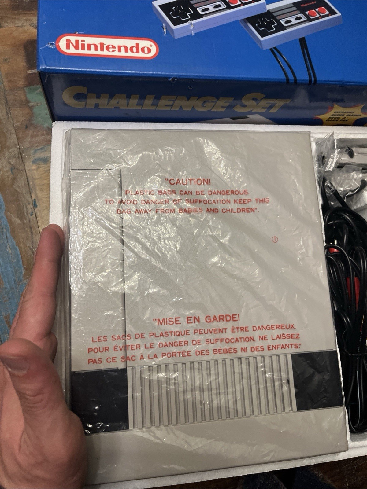Nintendo NES Console Challenge Set Complete Very Nice Shape Mario 3 WOW !!