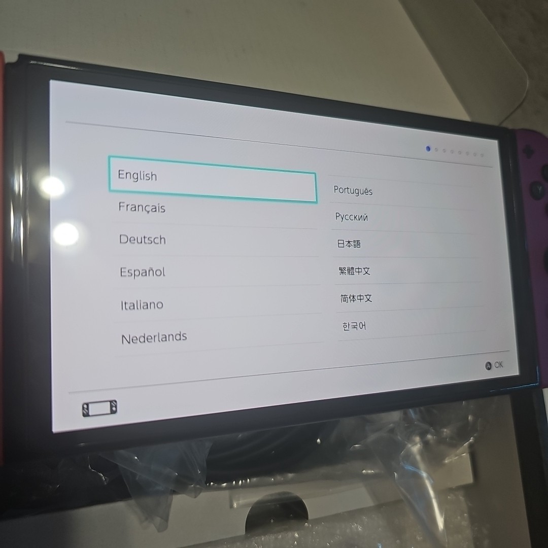 Nintendo Switch OLED HEG-001 Pokémon Scarlet & Violet Ed. 64GB + 128 OEM SD Card