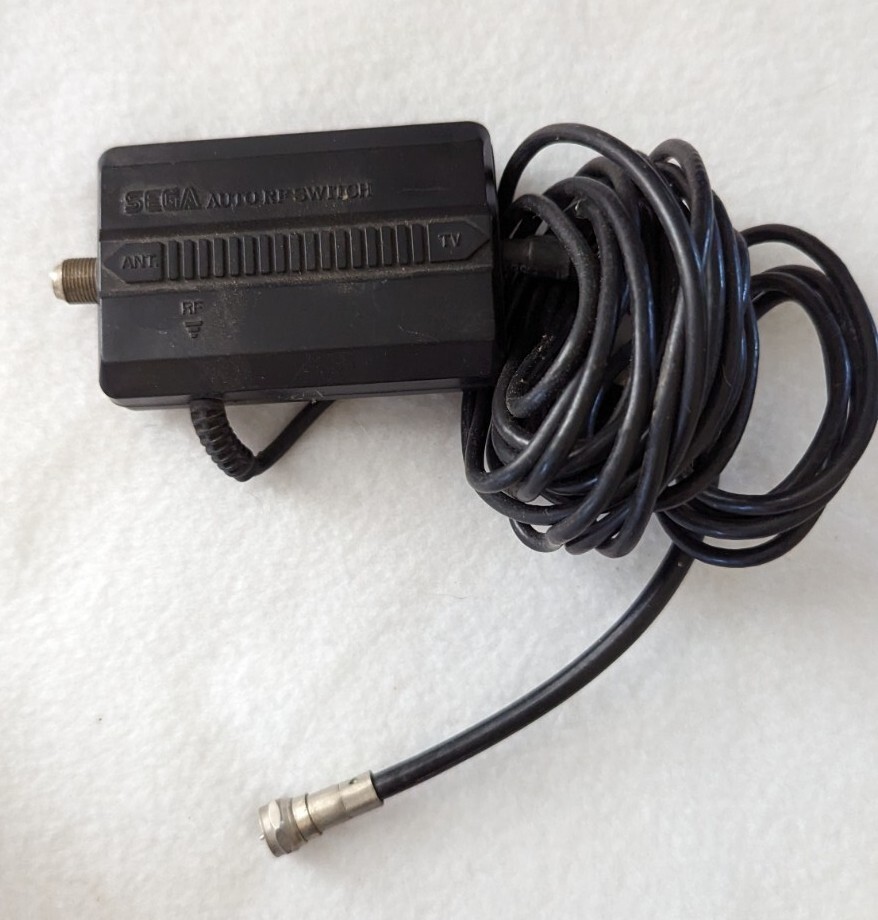Sega Genesis 16-Bit Model 1601 Video Game Console Parts/Repair