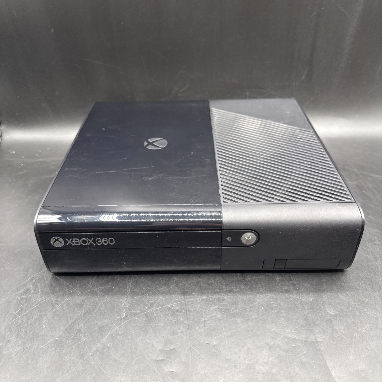 Microsoft Xbox 360 E Console 250 GB HDD w/ Controller & Power Cord Tested/Works