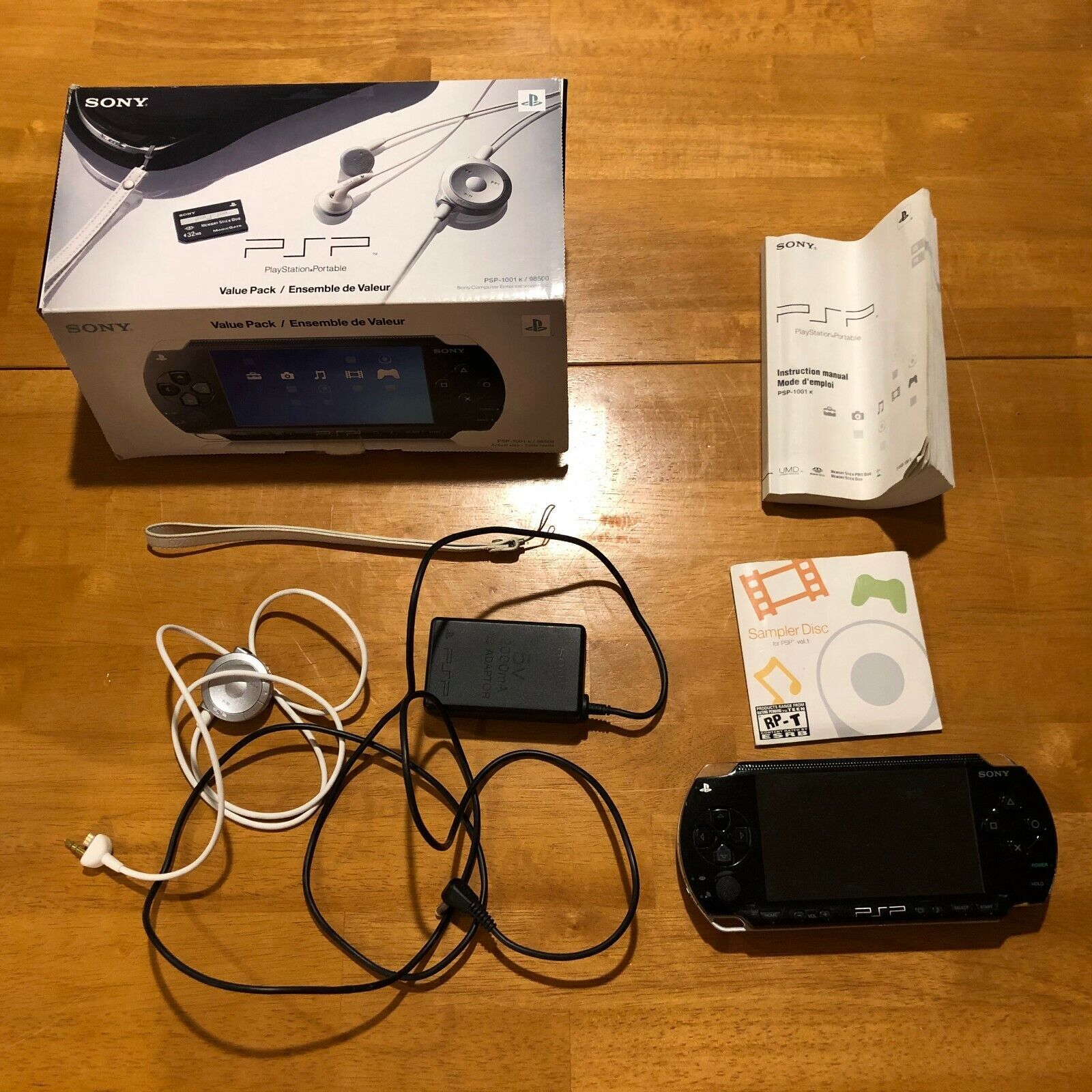 Sony PlayStation Portable Handheld Console Value Pack Black PSP 1001K USED