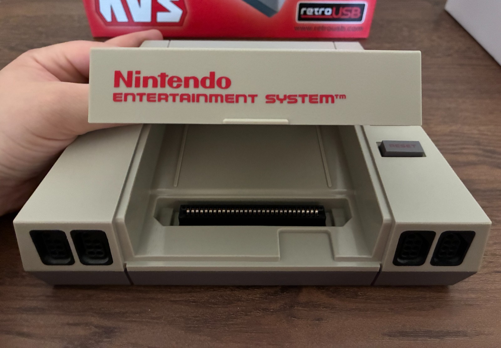 Retro USB AVS Console – Open Box and Tested with Everdrive N8