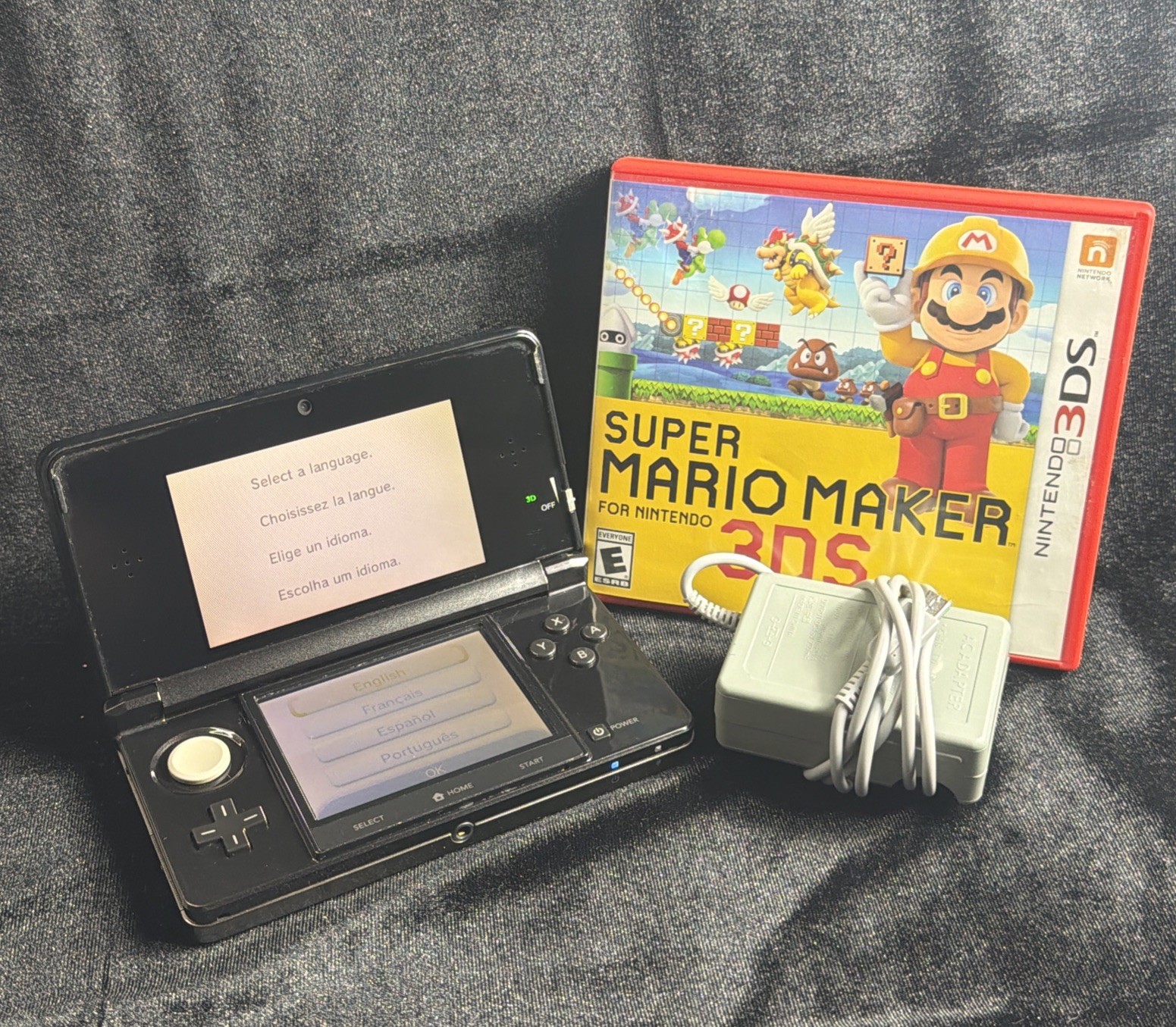 Nintendo 3DS Cosmo Black Handheld Console System CTR-001 With Game + Charger