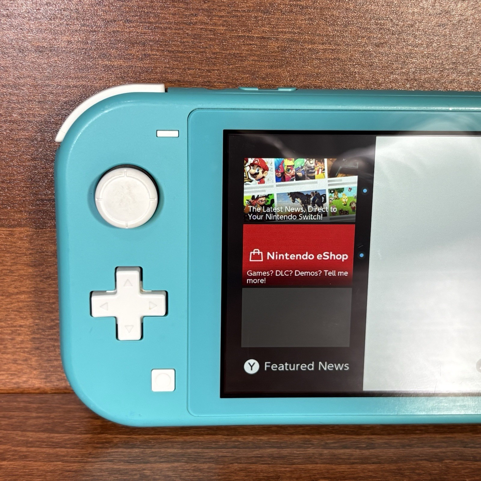 Nintendo Switch Lite Handheld Console – 32GB – Turquoise – Works Perfectly