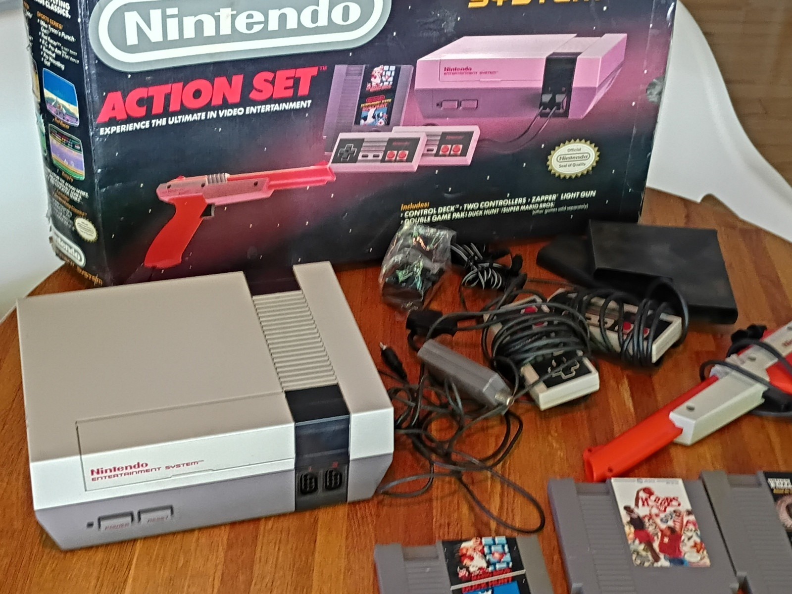 Original in Box Nintendo Action Set Game System Excell Cond. 5 Org Games!