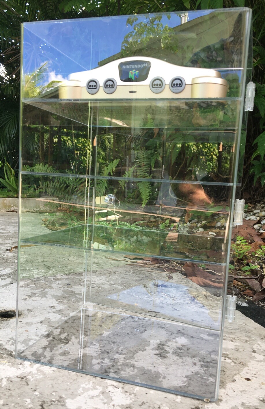Video Game Display Case w/lock Console Protector SNES N64 Acrylic Layer 12x9x19″