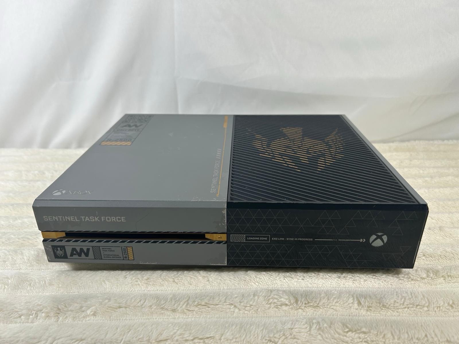 Xbox One Call of Duty Advanced Warfare Limited Edition 1TB Read Description