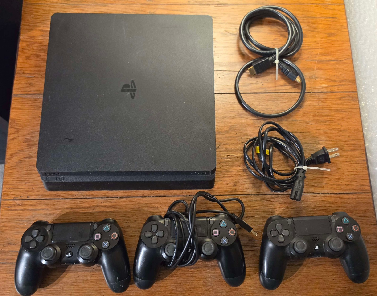 PS4 Slim Console PlayStation 4 1TB Black W/ 3 Controllers + All Cables Tested