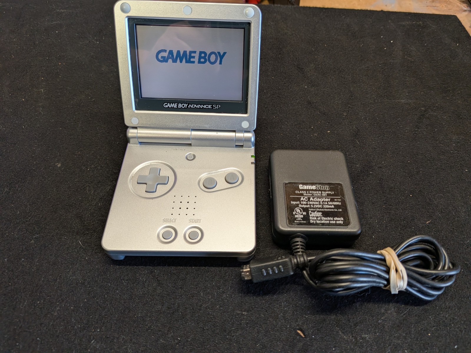 Nintendo Game Boy Advance SP Handheld System – Silver *NEW BATTERY*