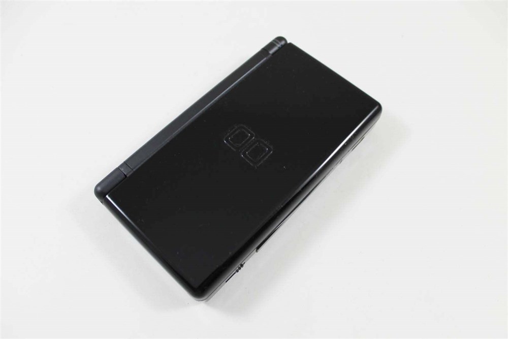 Nintendo DS Lite Onyx System – Discounted – Works Great
