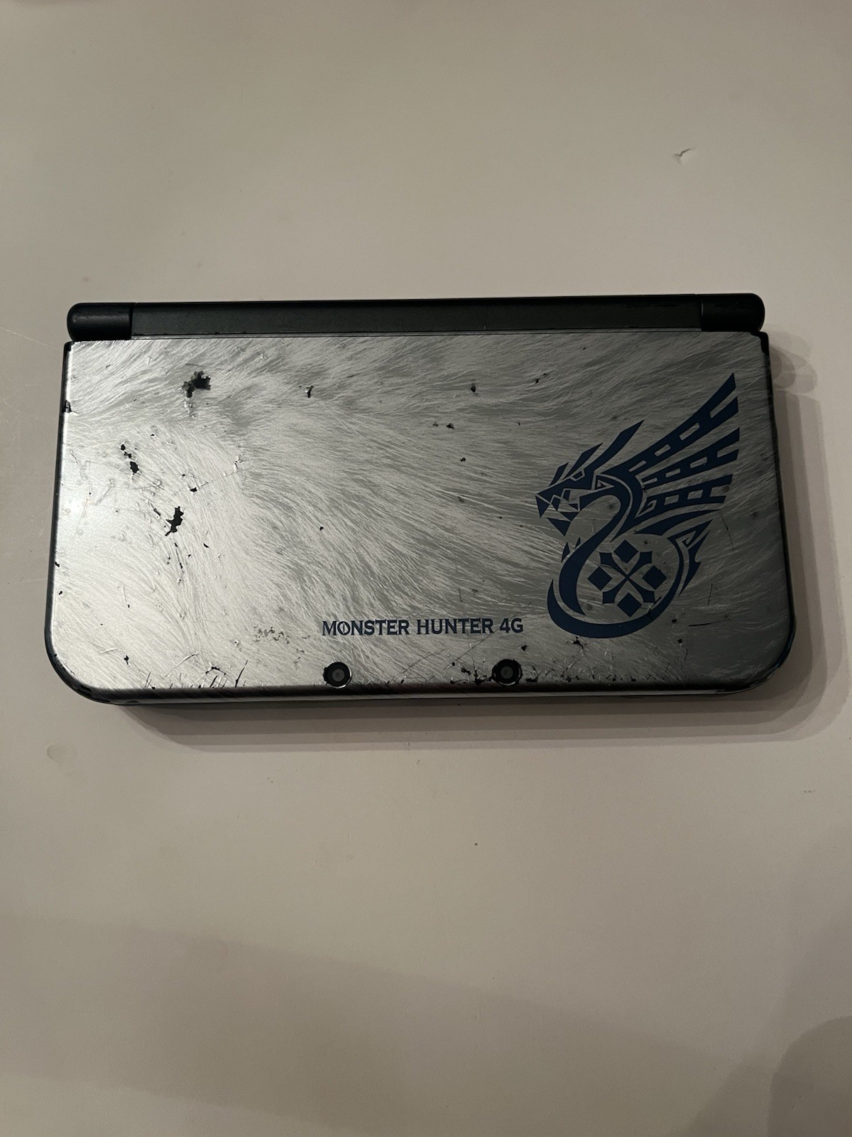 New Nintendo 3DS XL Monster Hunter 4G – Top IPS – Tested/Working – With Charger