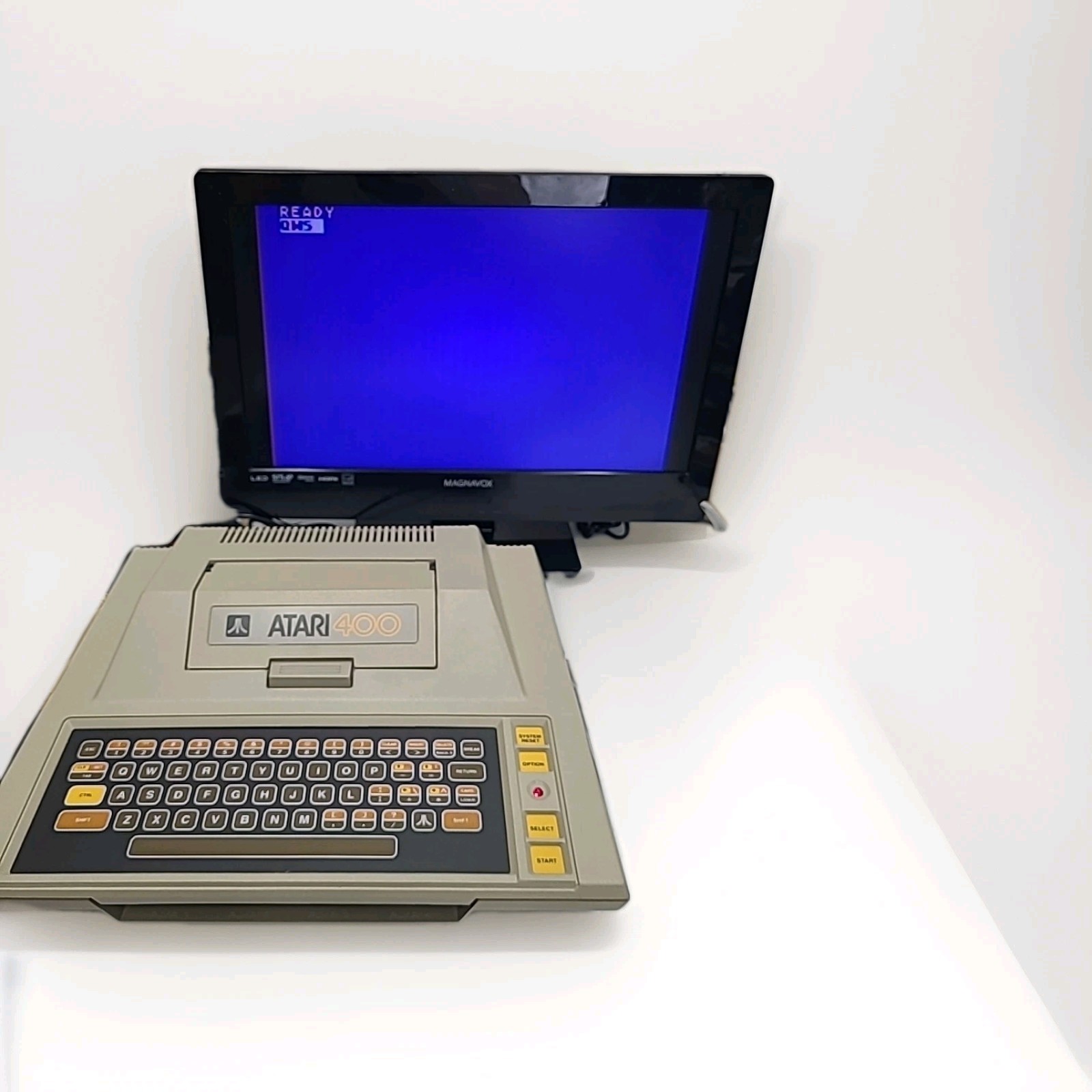 Atari 400 Home Computer Console Complete In The Box Matching Numbers Tested