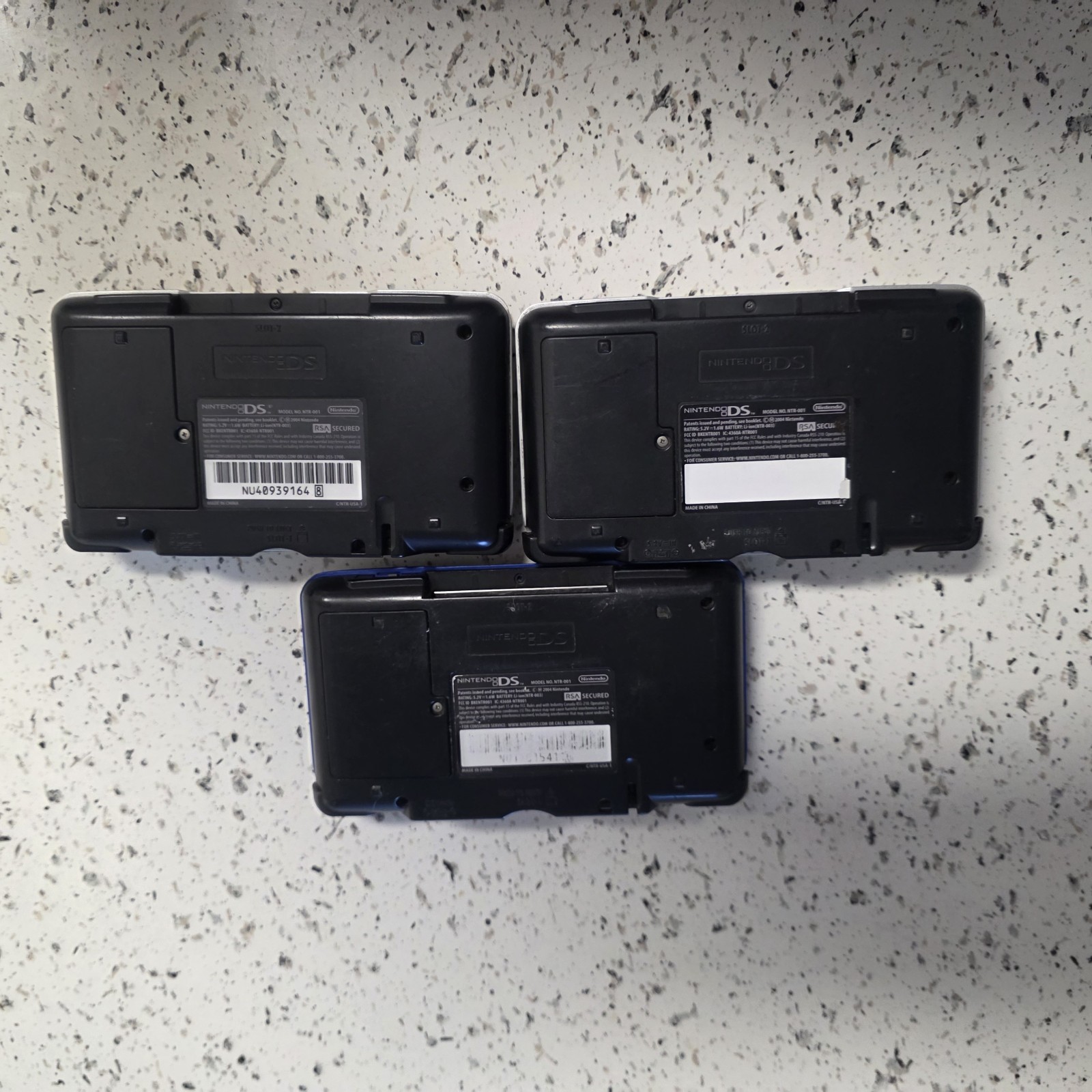 Salvage Lot Of 38 Nintendo Handheld Consoles (3ds, 3dsxl, dsi, Ds Lite)