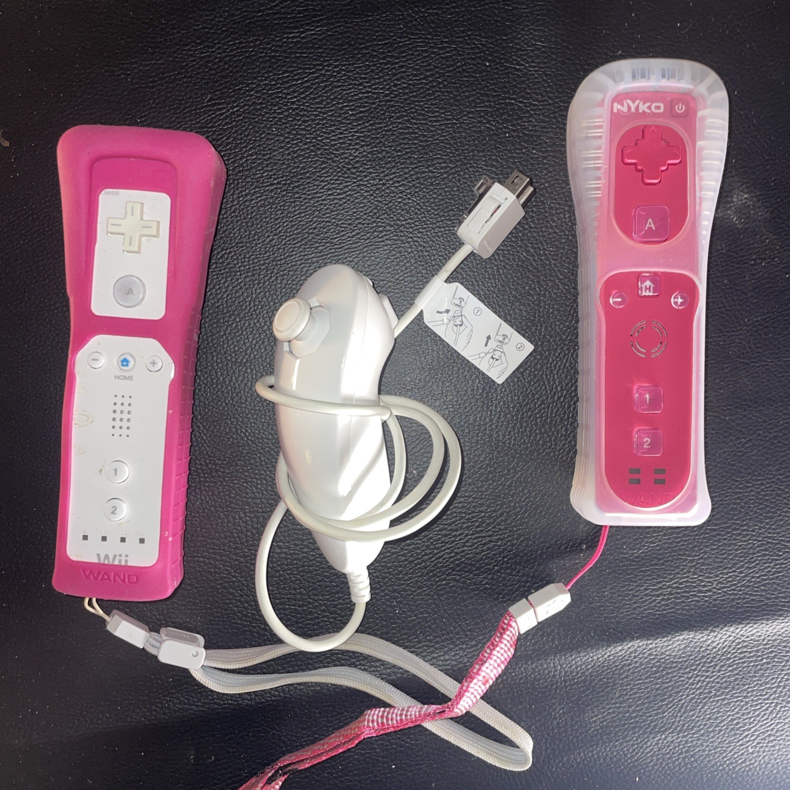 Nintendo Wii Console Bundle Pink Controllers Wii Fit Board Games READ Untested