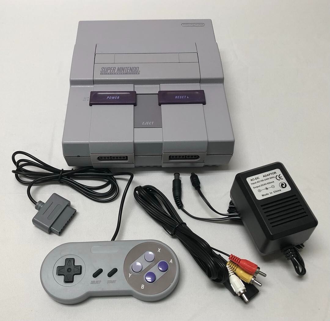 Super Nintendo Entertainment System OG SNES Console SNS-001 Video Game Bundle