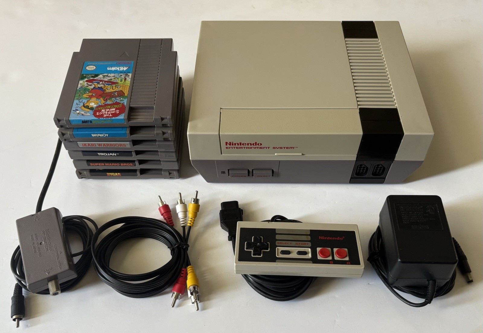 Nintendo Entertainment System NES-001 Console + 6 Games + New 72 Pin Connector
