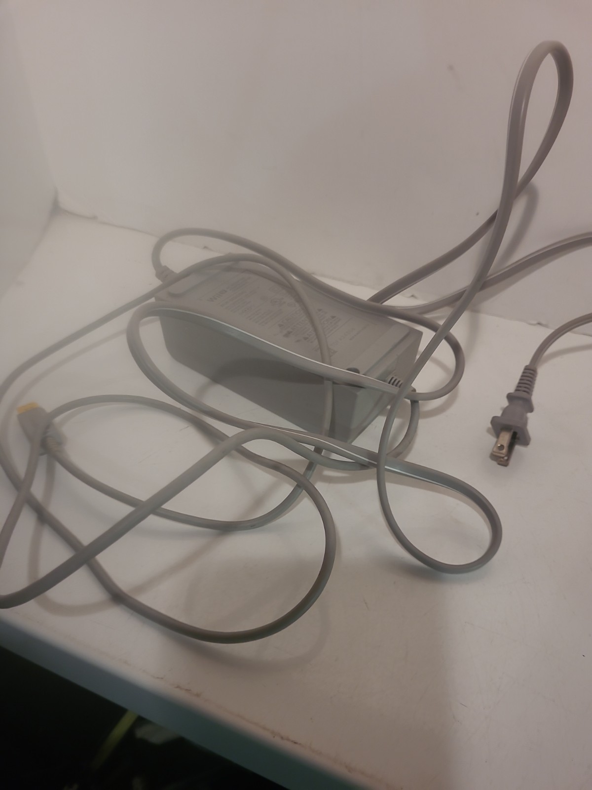 Nintendo Wii U Console WUP-010 w/ Cords UNTESTED