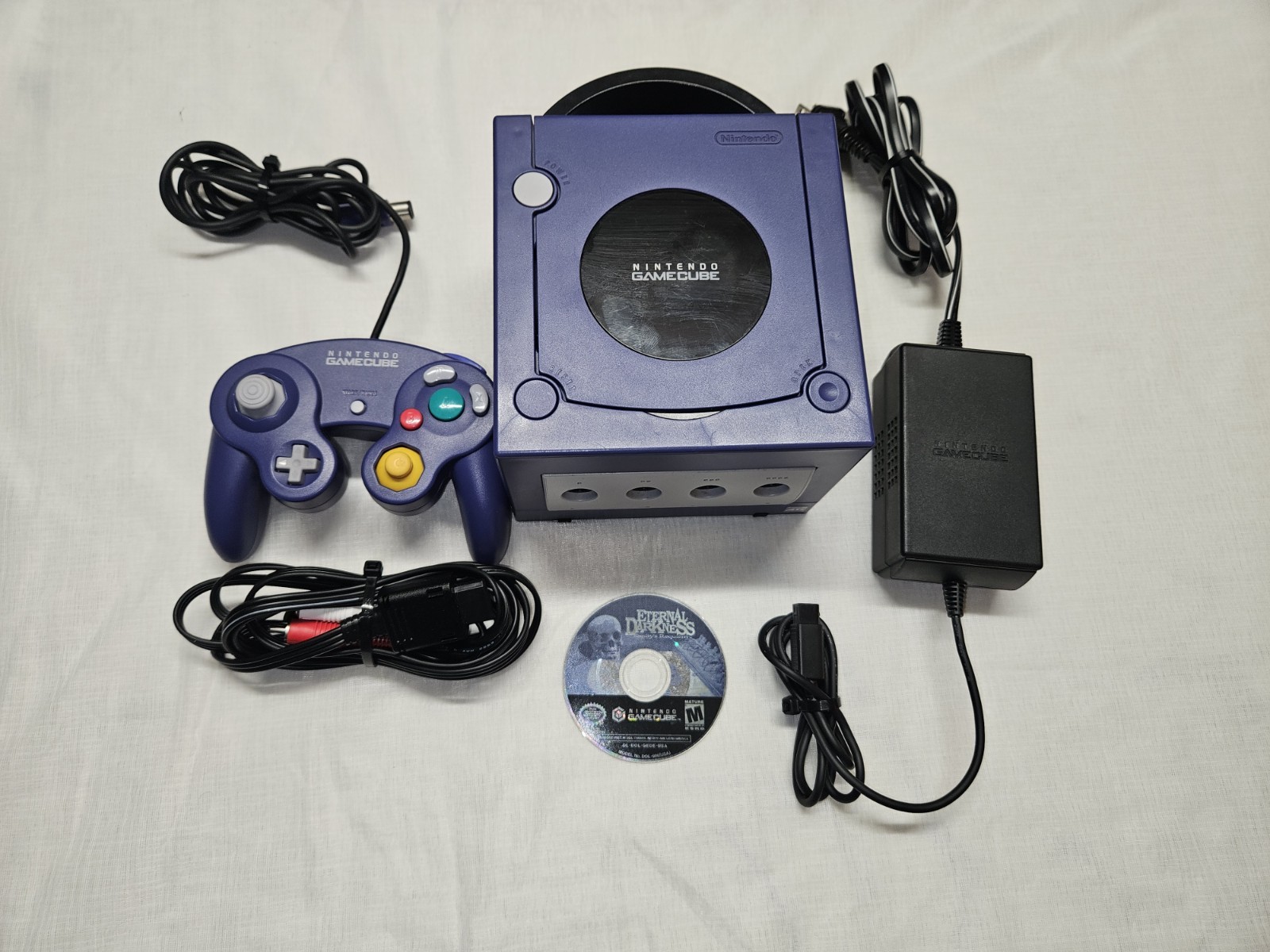 Nintendo GameCube DOL – 001 Purple Console w/ Controller, Power & AV Cables