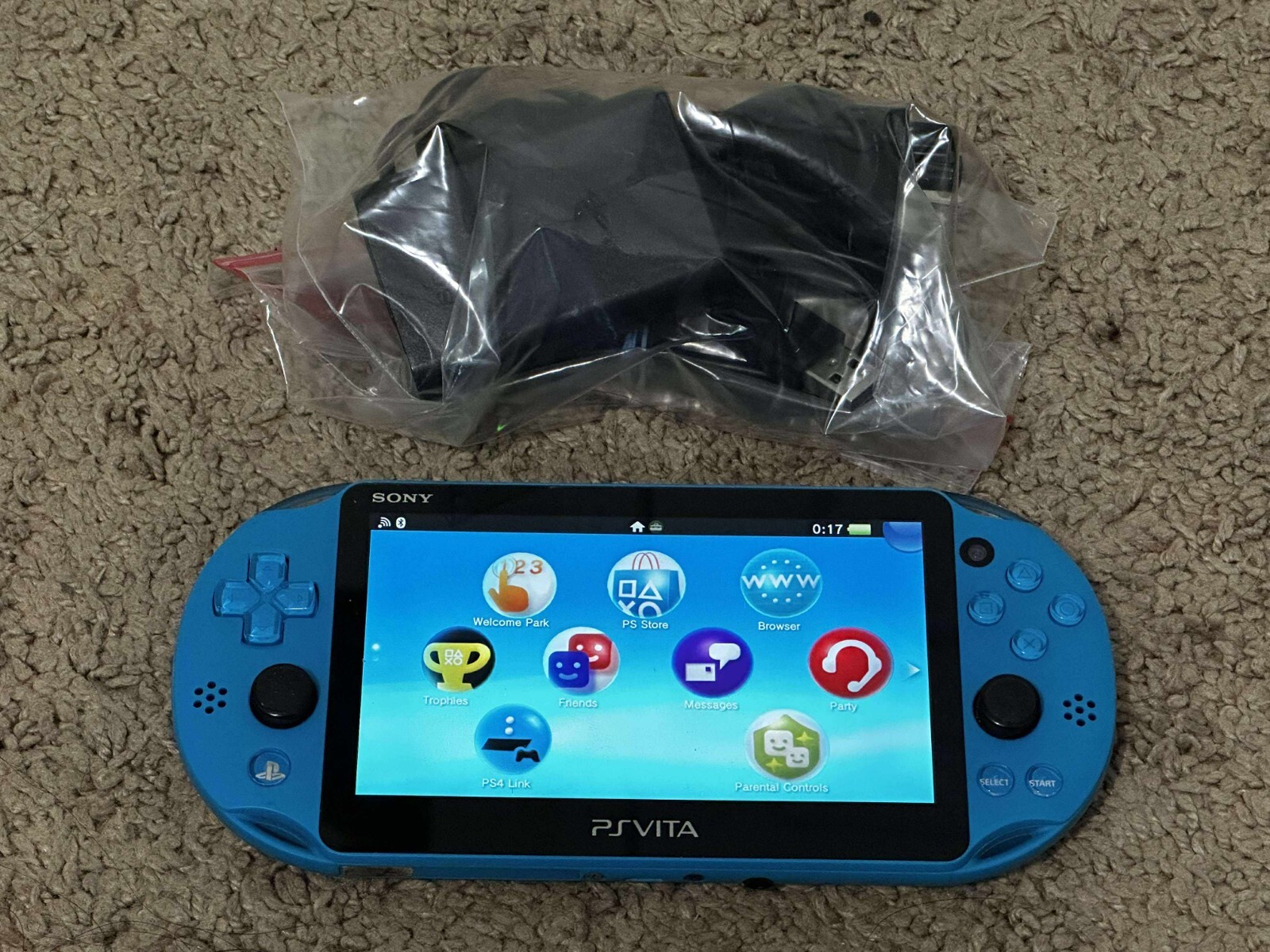 Sony PlayStation PS Vita PCH-2000 Slim Aqua Blue Model w Charger – SHIP IN 1-DAY