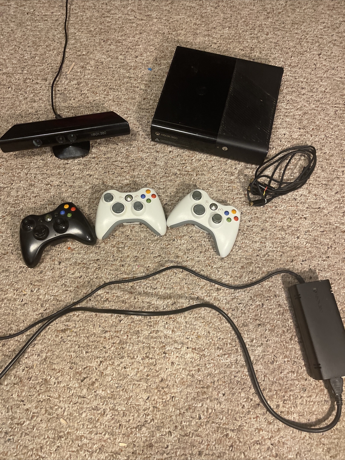 Microsoft Xbox 360 500gb Game Console – Black with 3 Controllers And Kinect